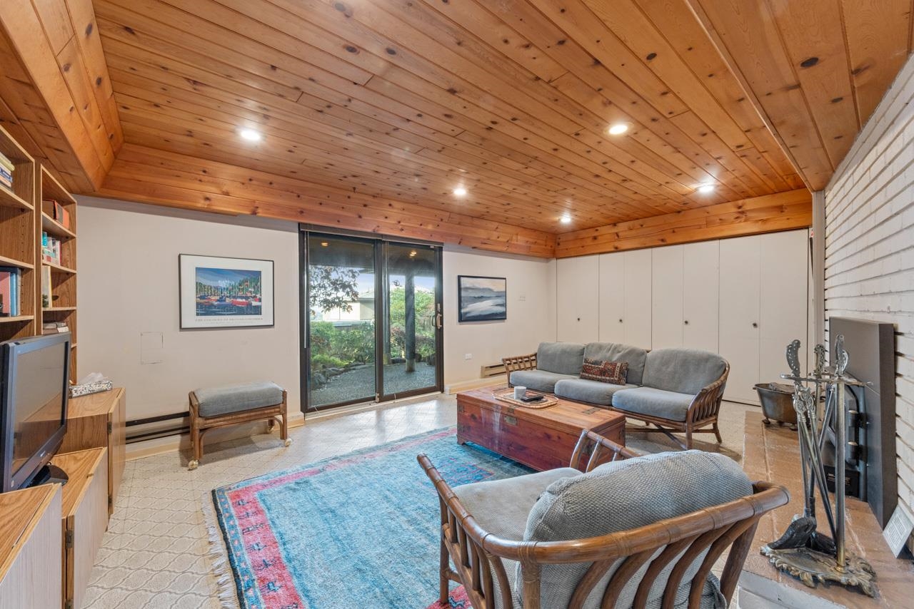 Listing image of 663 BLUERIDGE AVENUE
