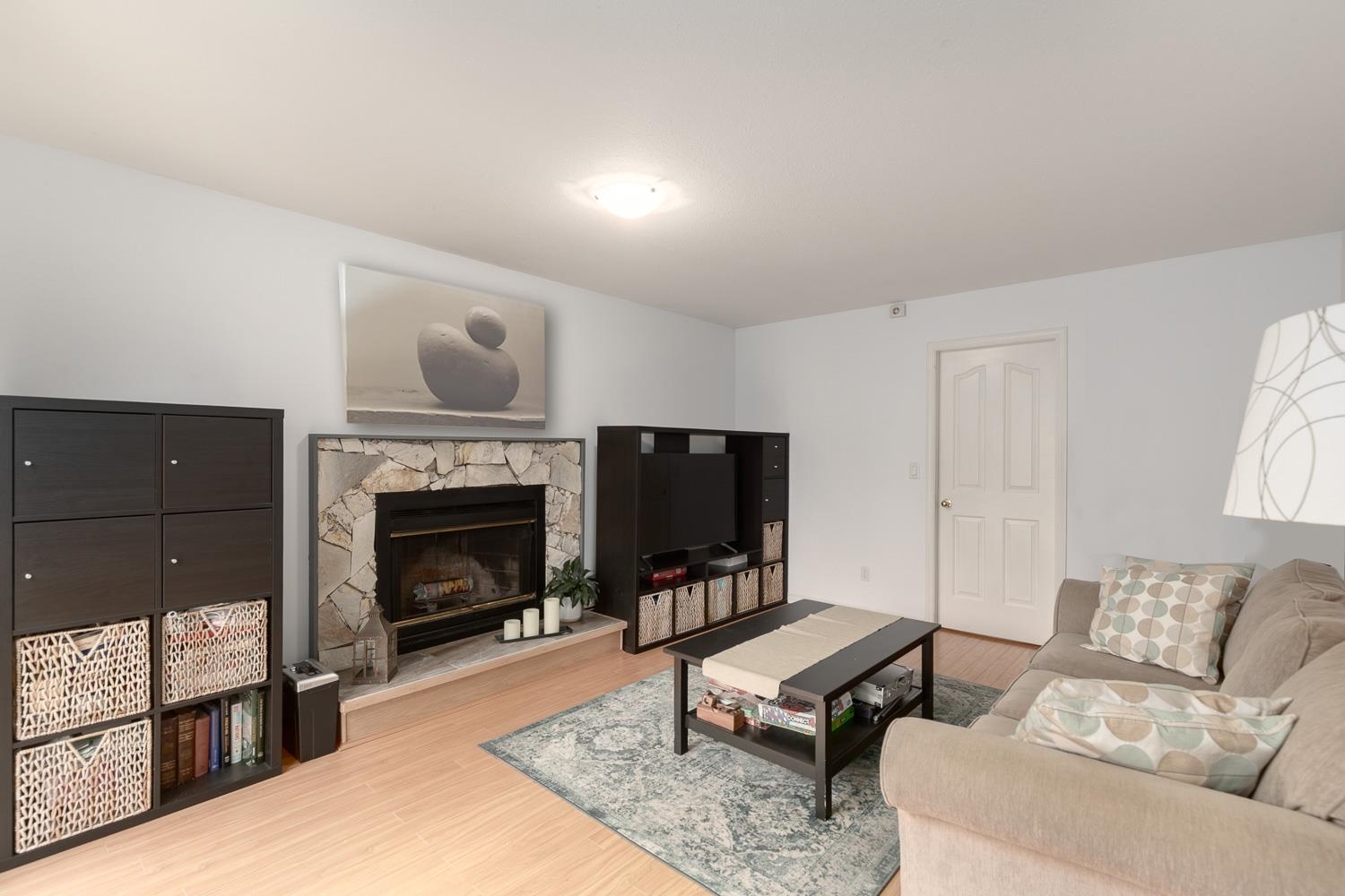 Listing image of 348 E 17 STREET