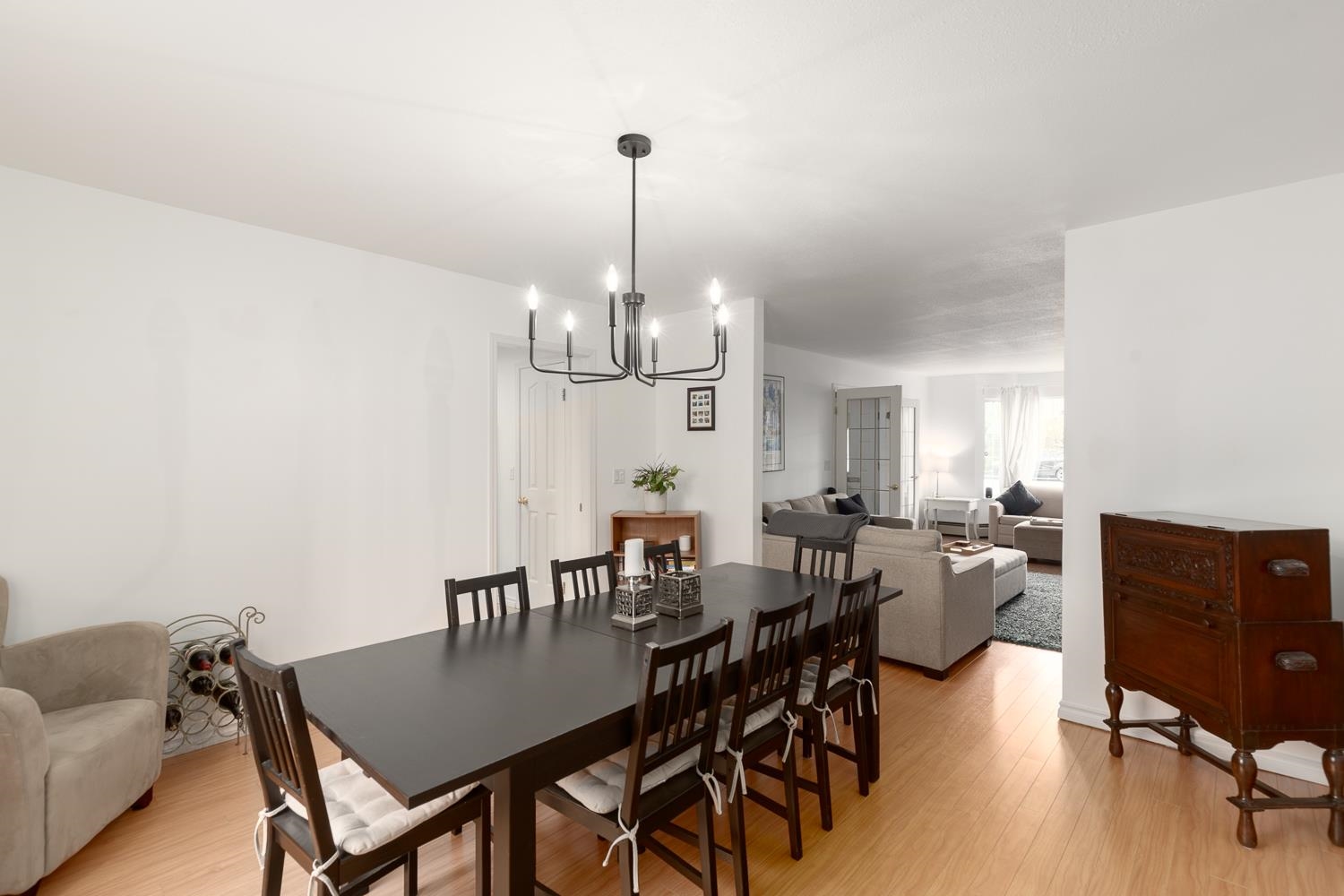 Listing image of 348 E 17 STREET