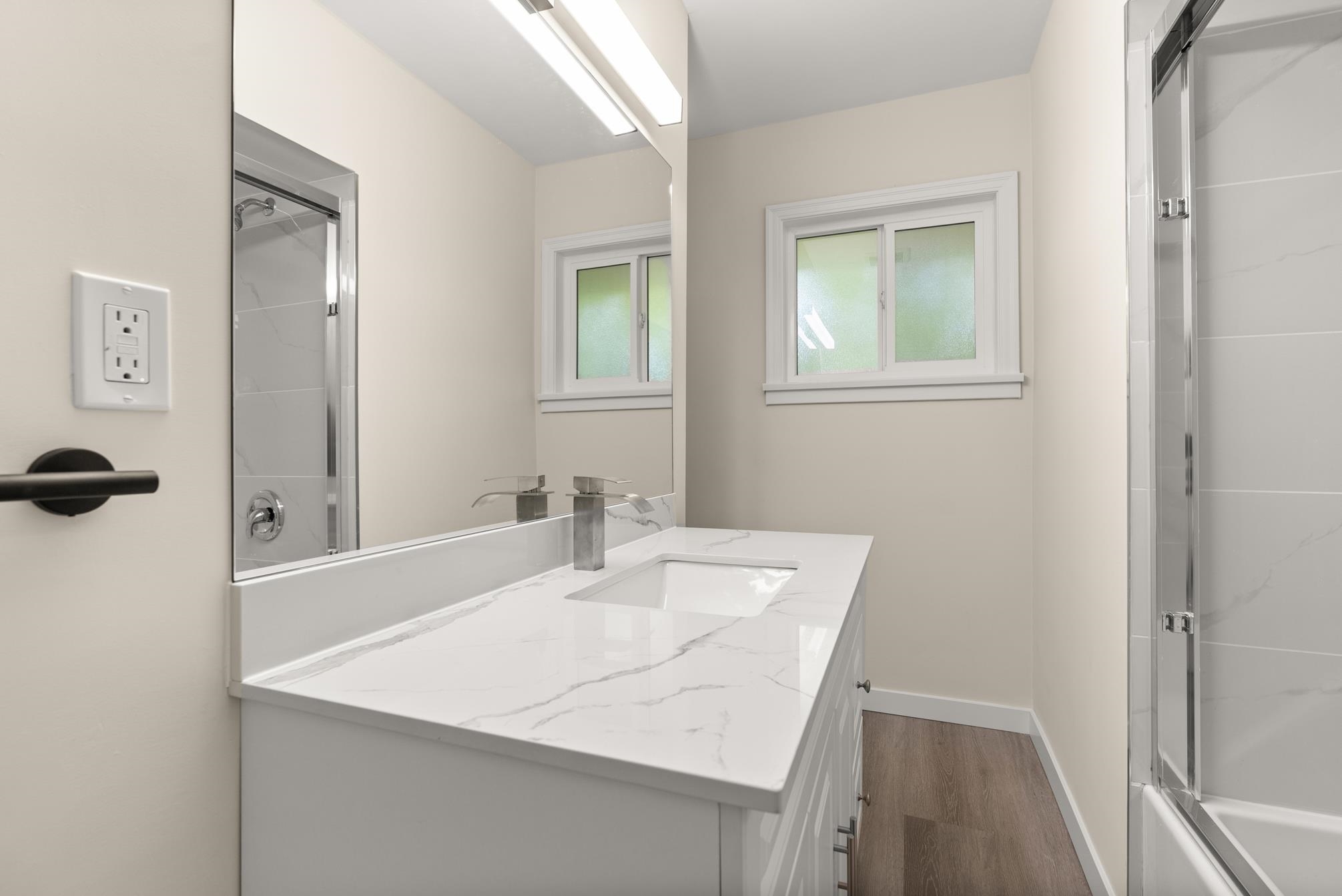 Listing image of 1285 LANGDALE DRIVE