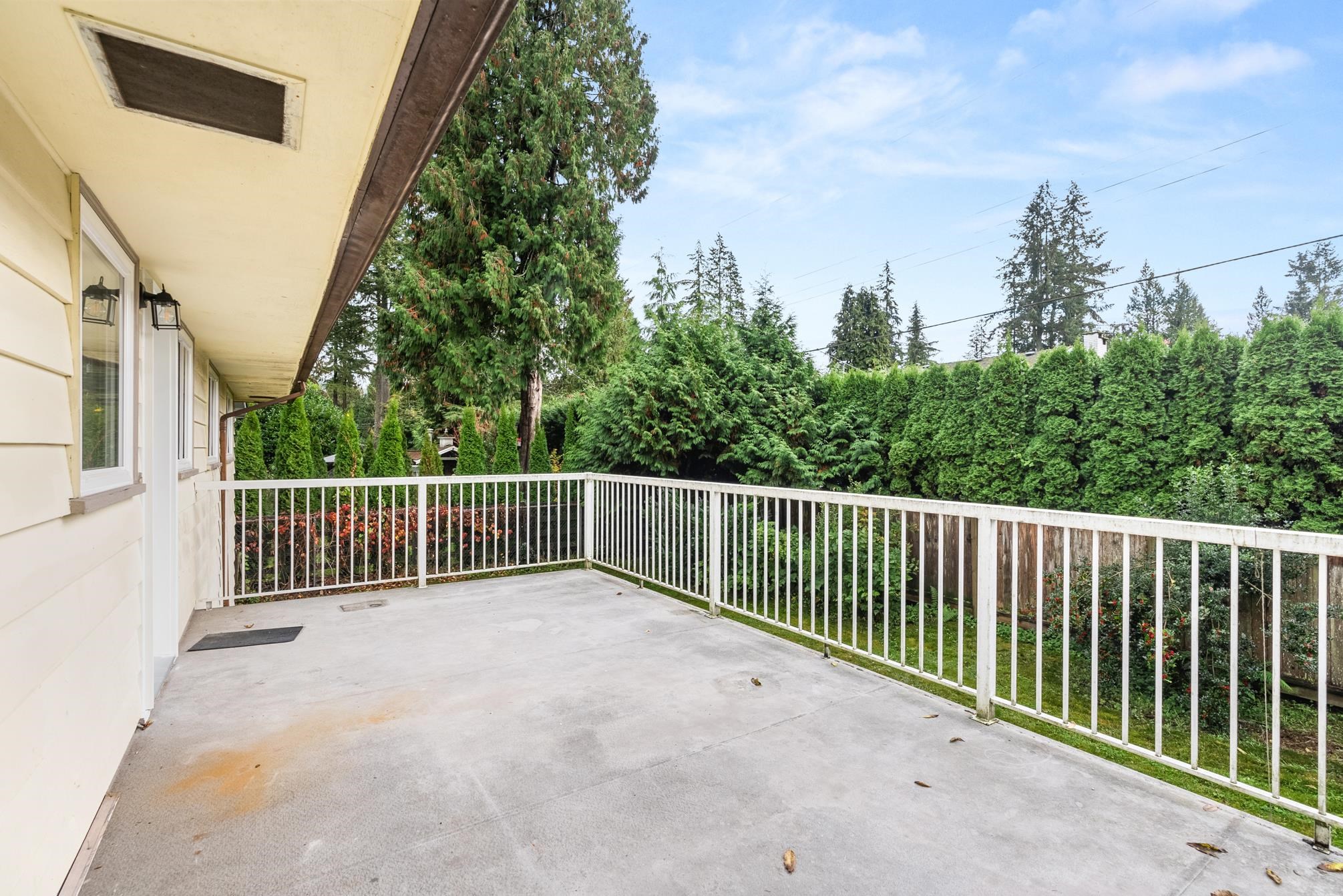 Listing image of 1285 LANGDALE DRIVE
