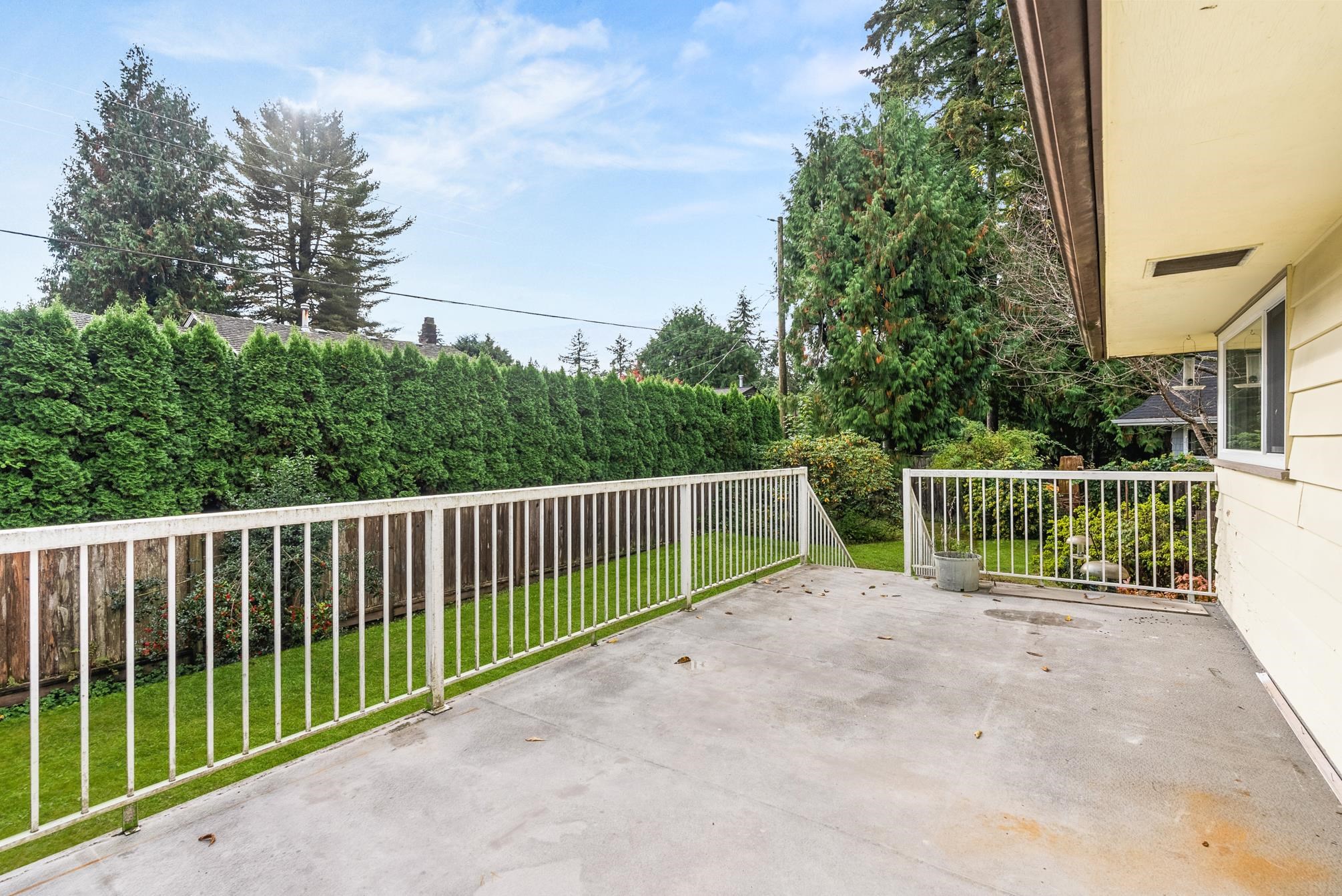 Listing image of 1285 LANGDALE DRIVE