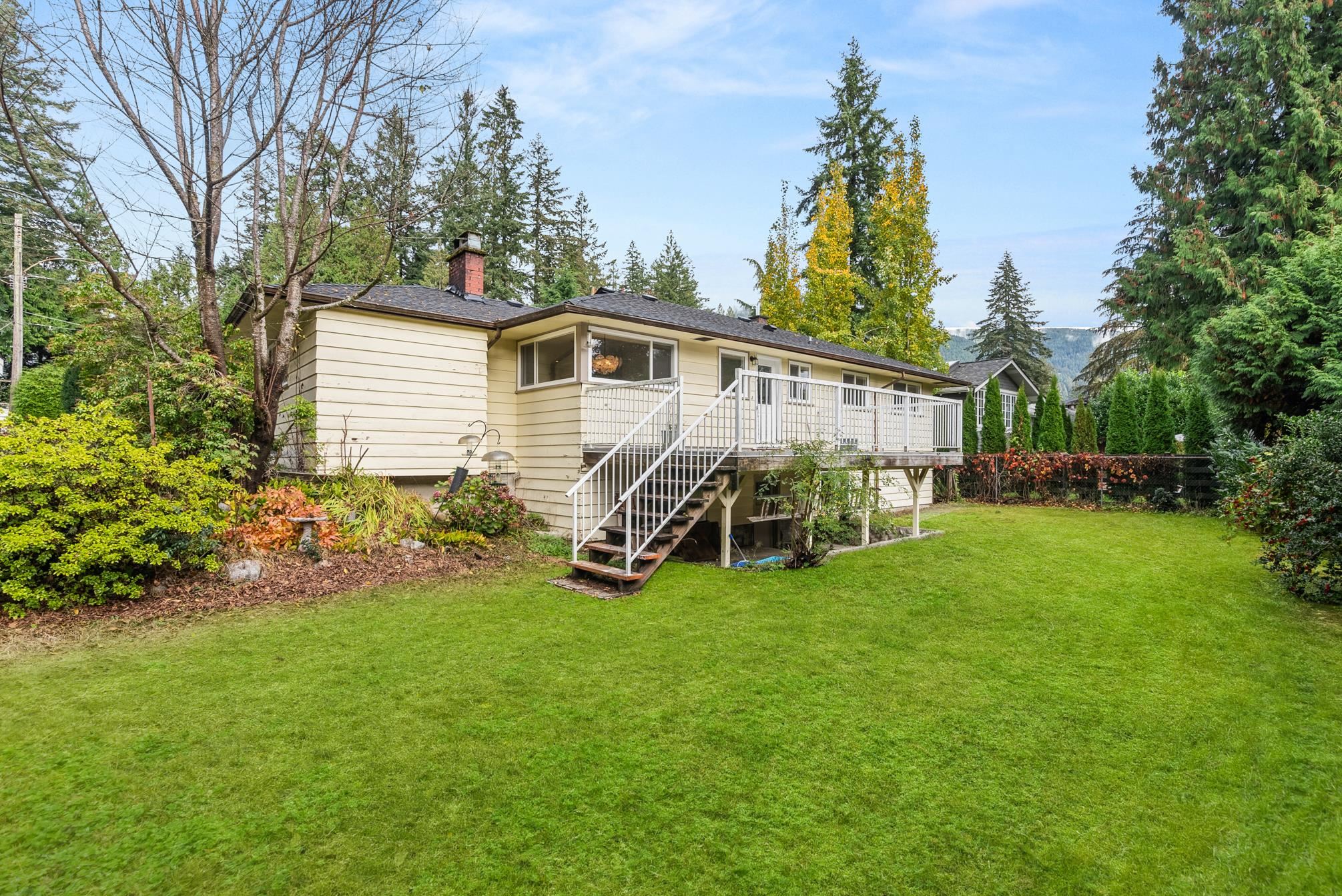 Listing image of 1285 LANGDALE DRIVE