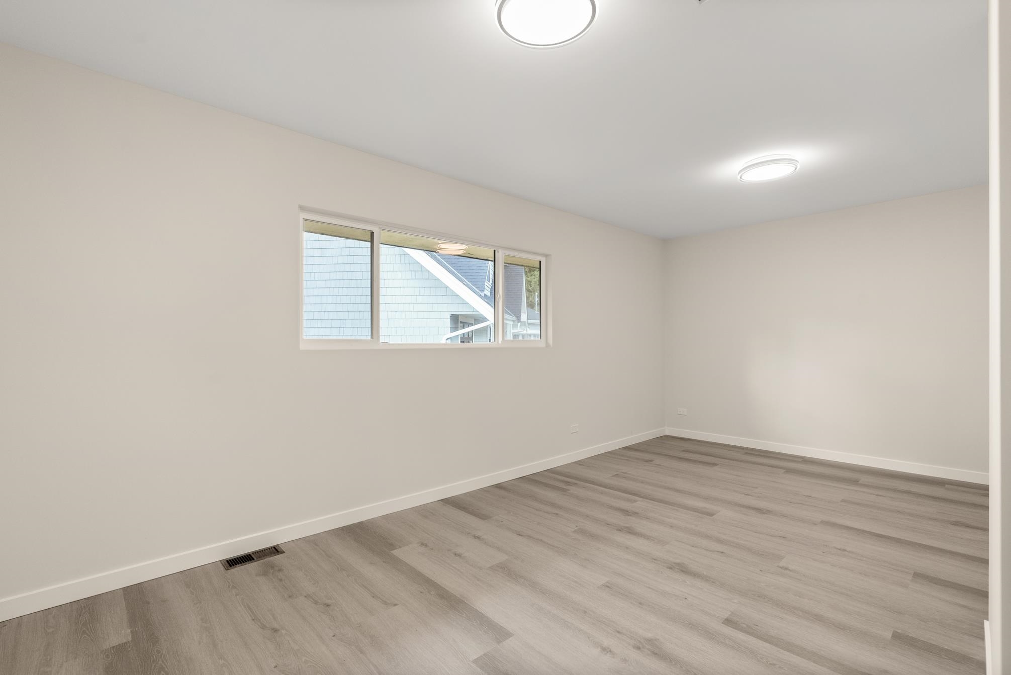 Listing image of 1285 LANGDALE DRIVE
