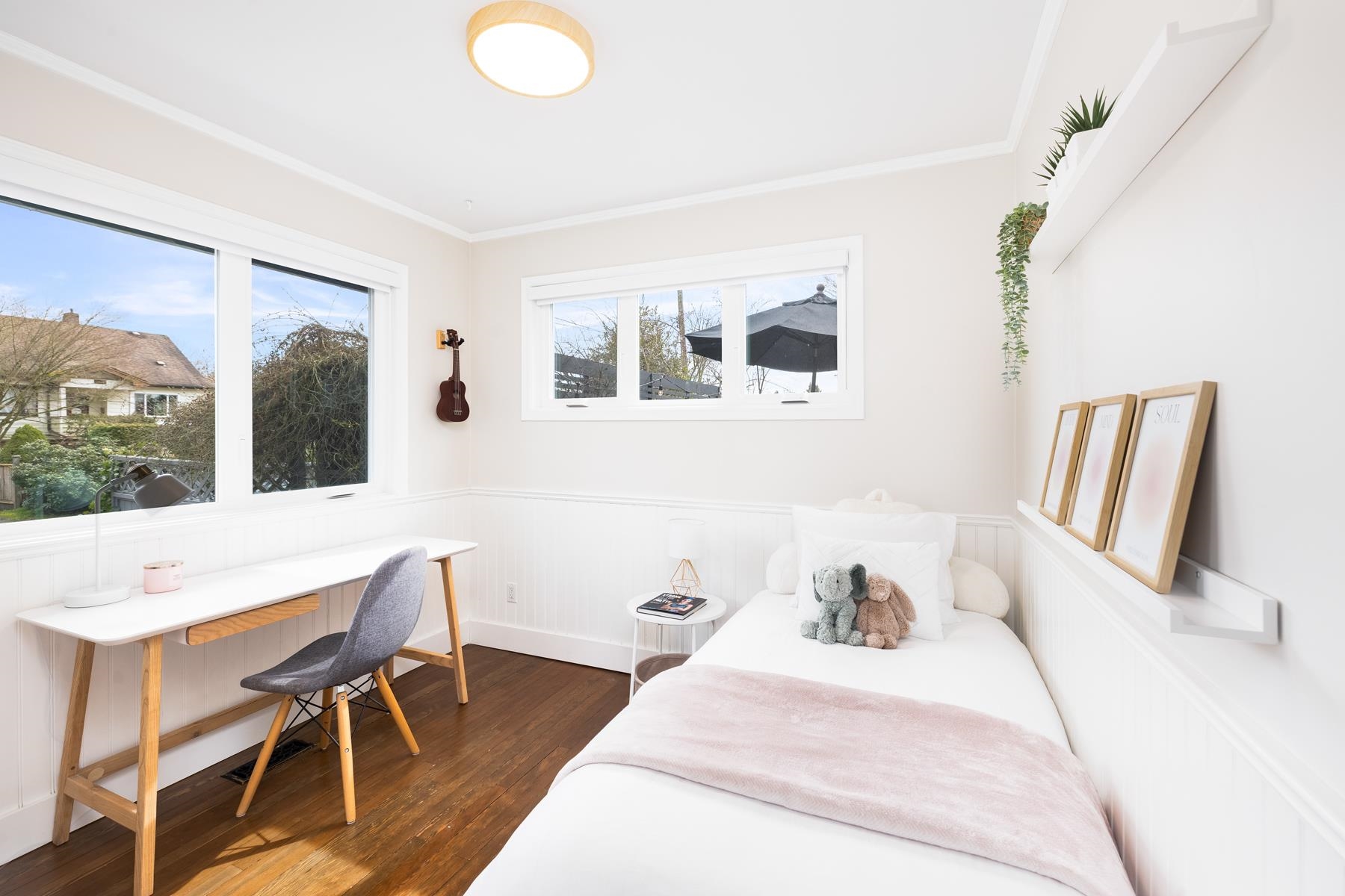 Listing image of 630 E 12TH STREET