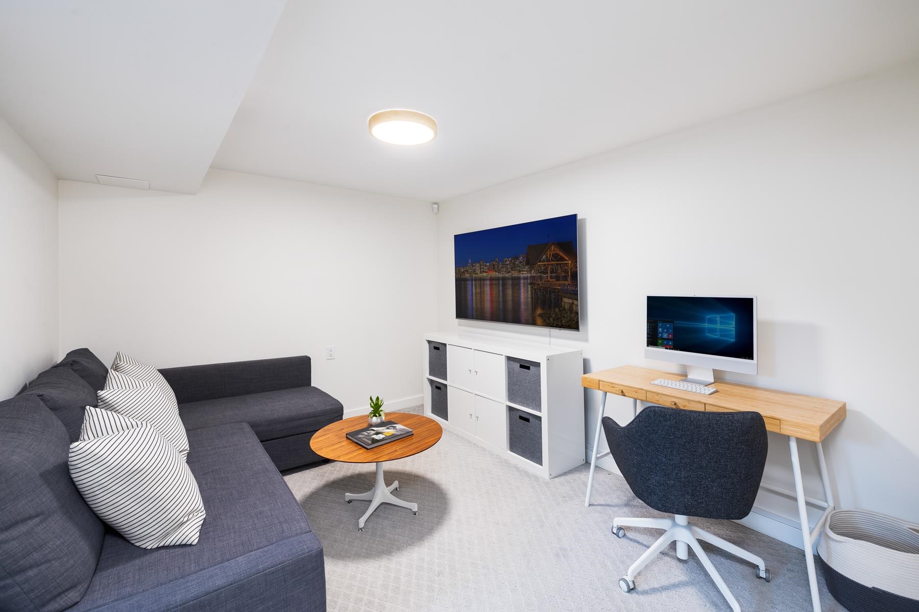 Listing image of 630 E 12TH STREET