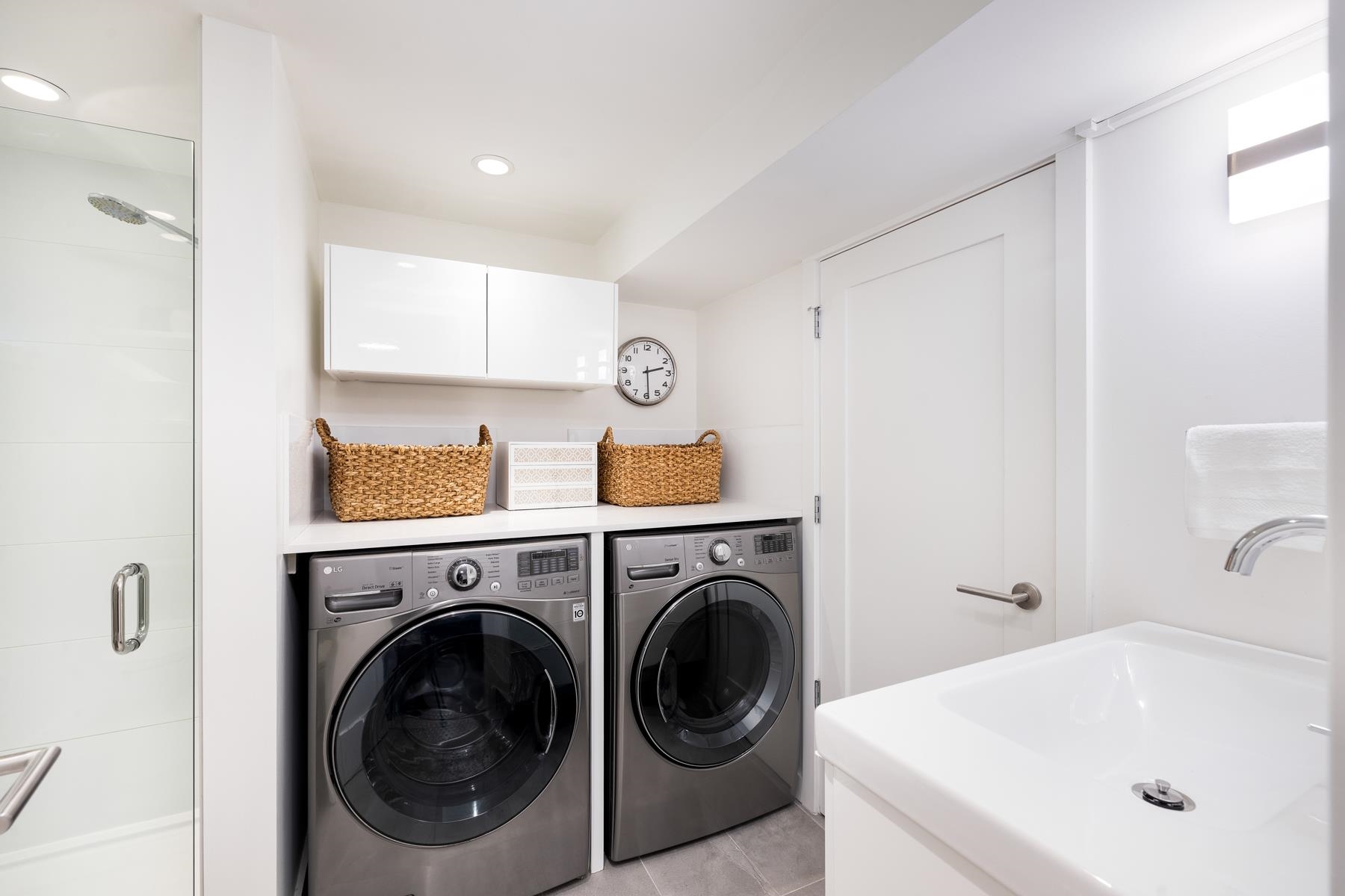 Listing image of 630 E 12TH STREET