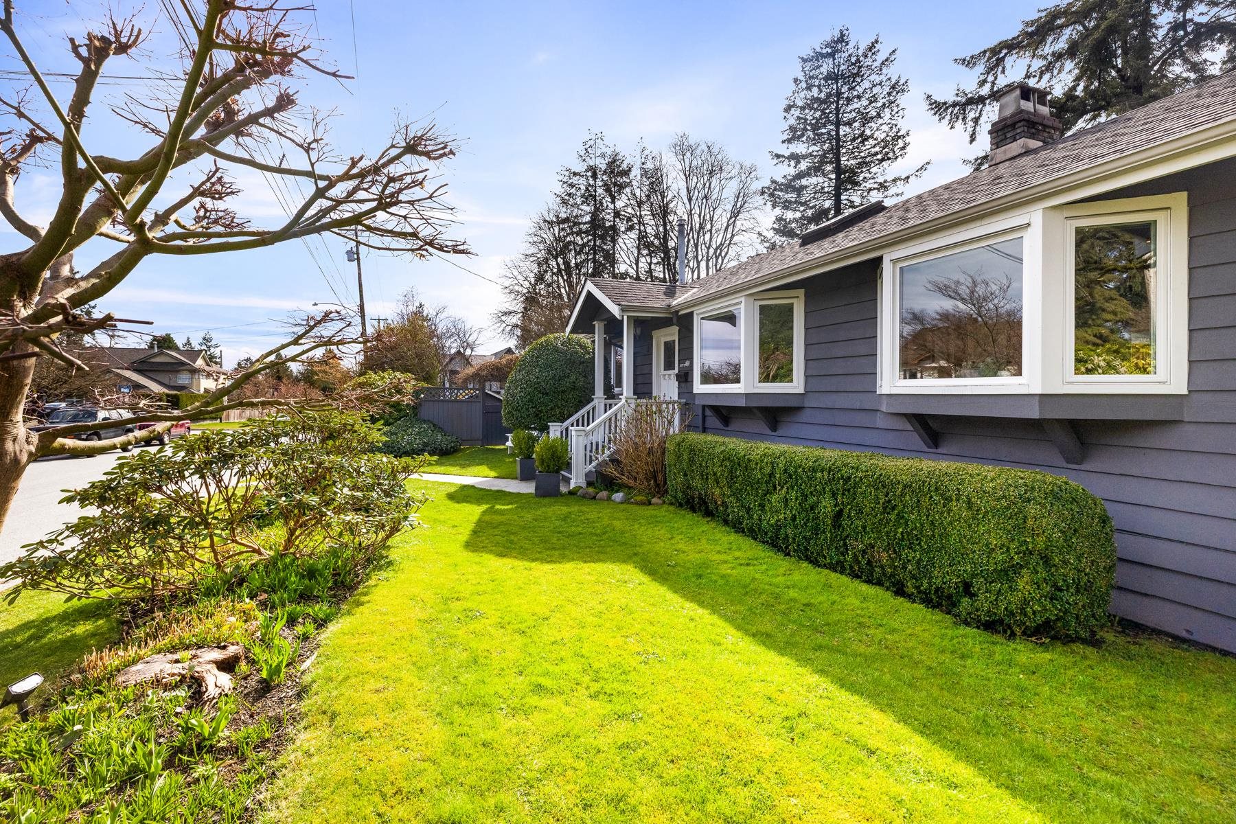 Listing image of 630 E 12TH STREET