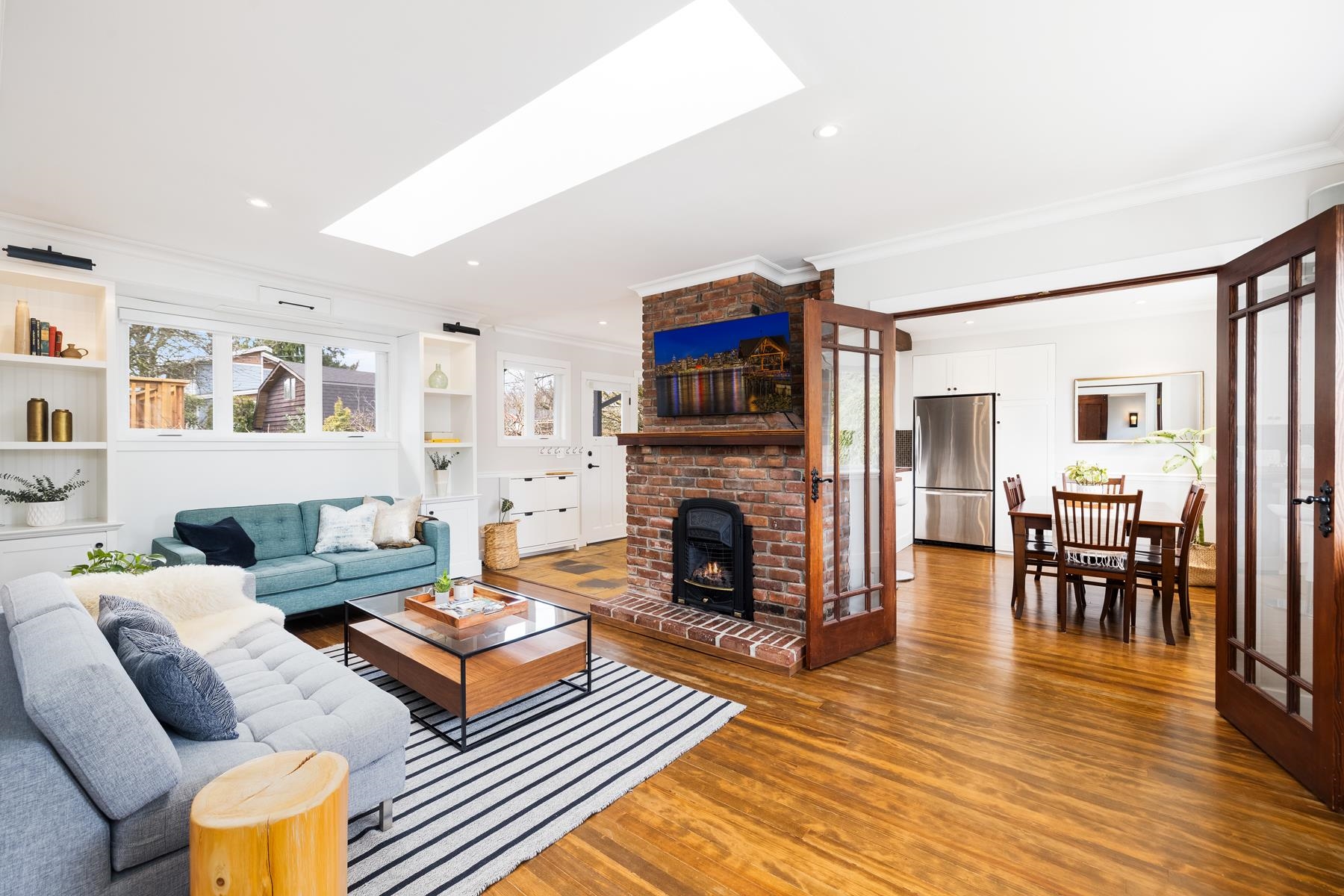 Listing image of 630 E 12TH STREET