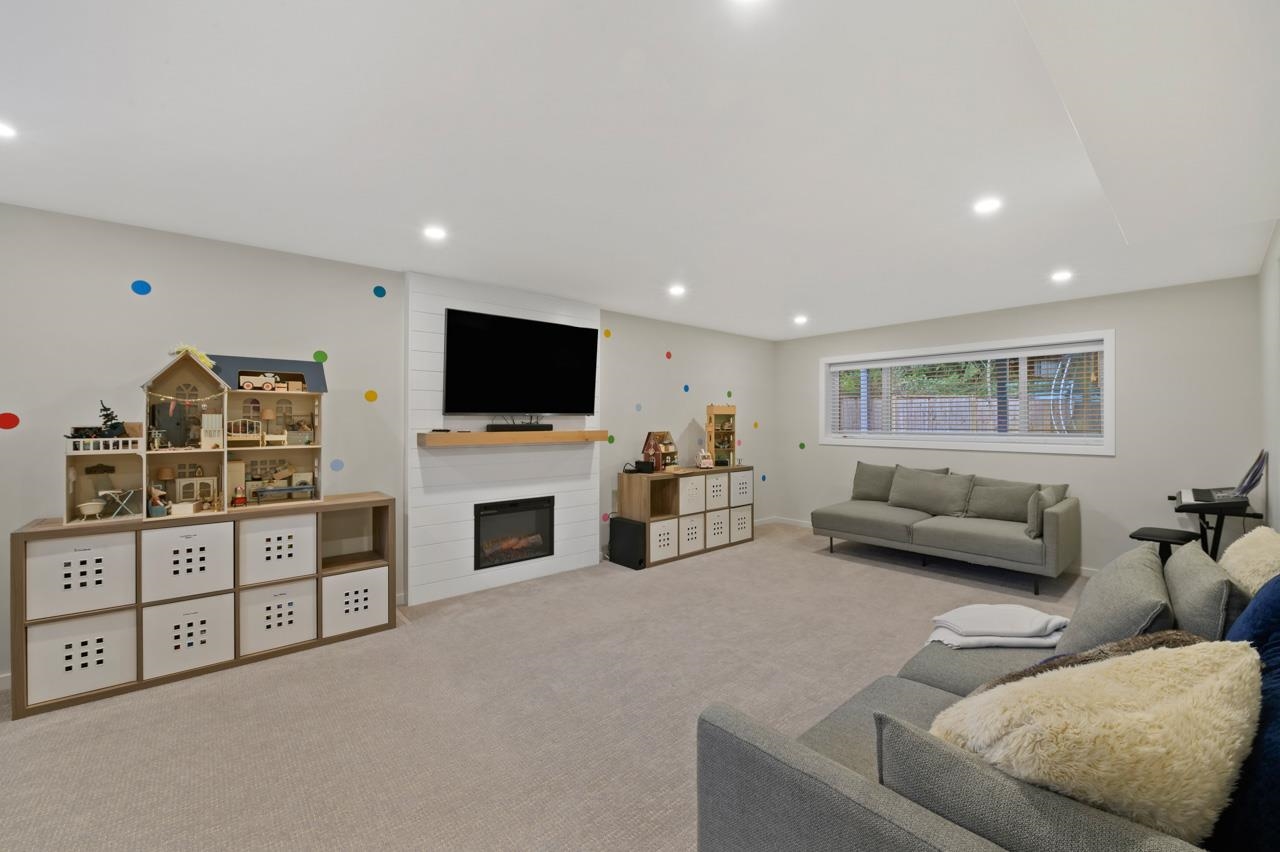 Listing image of 1071 MARIGOLD PLACE