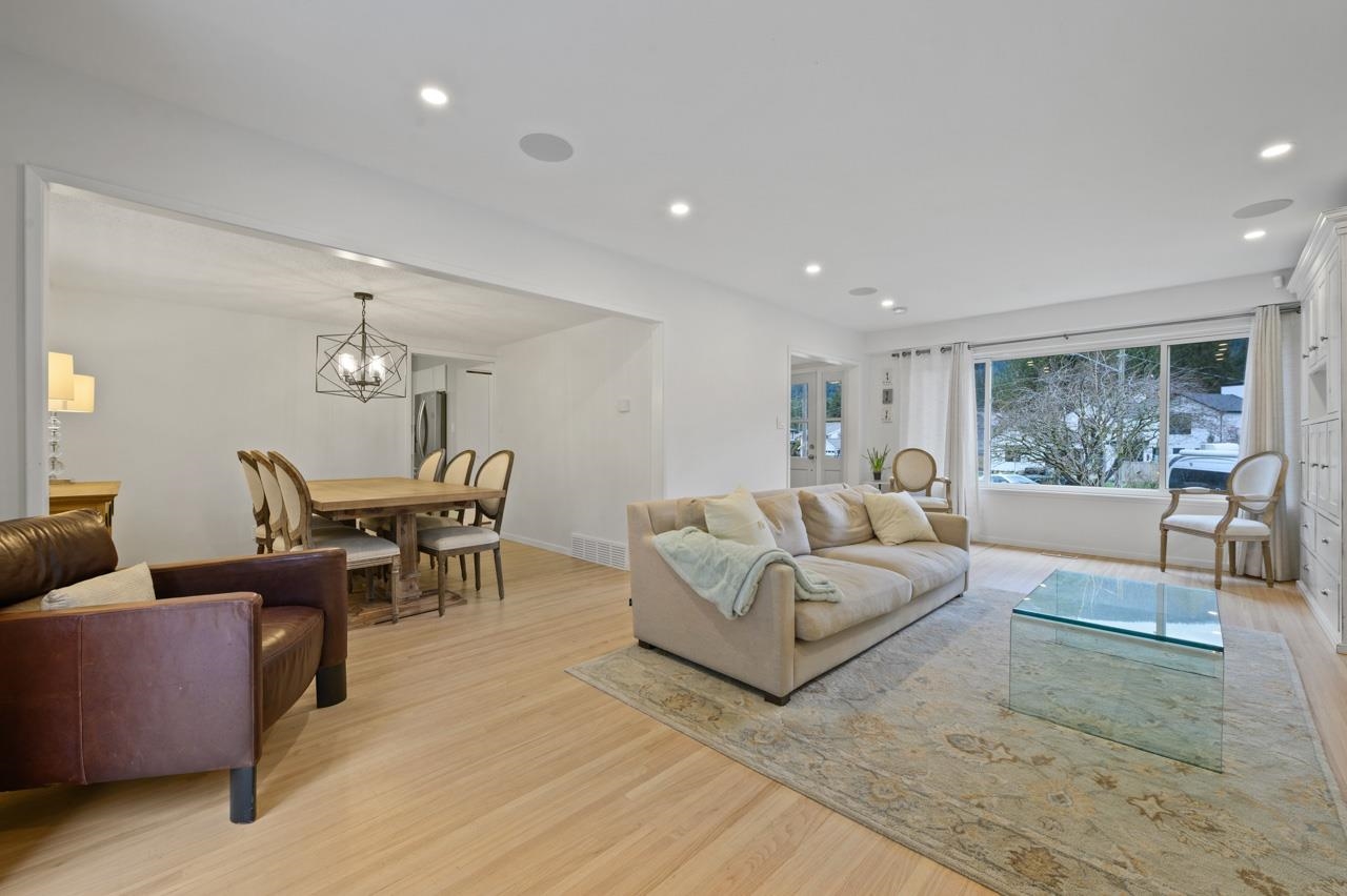 Listing image of 1071 MARIGOLD PLACE