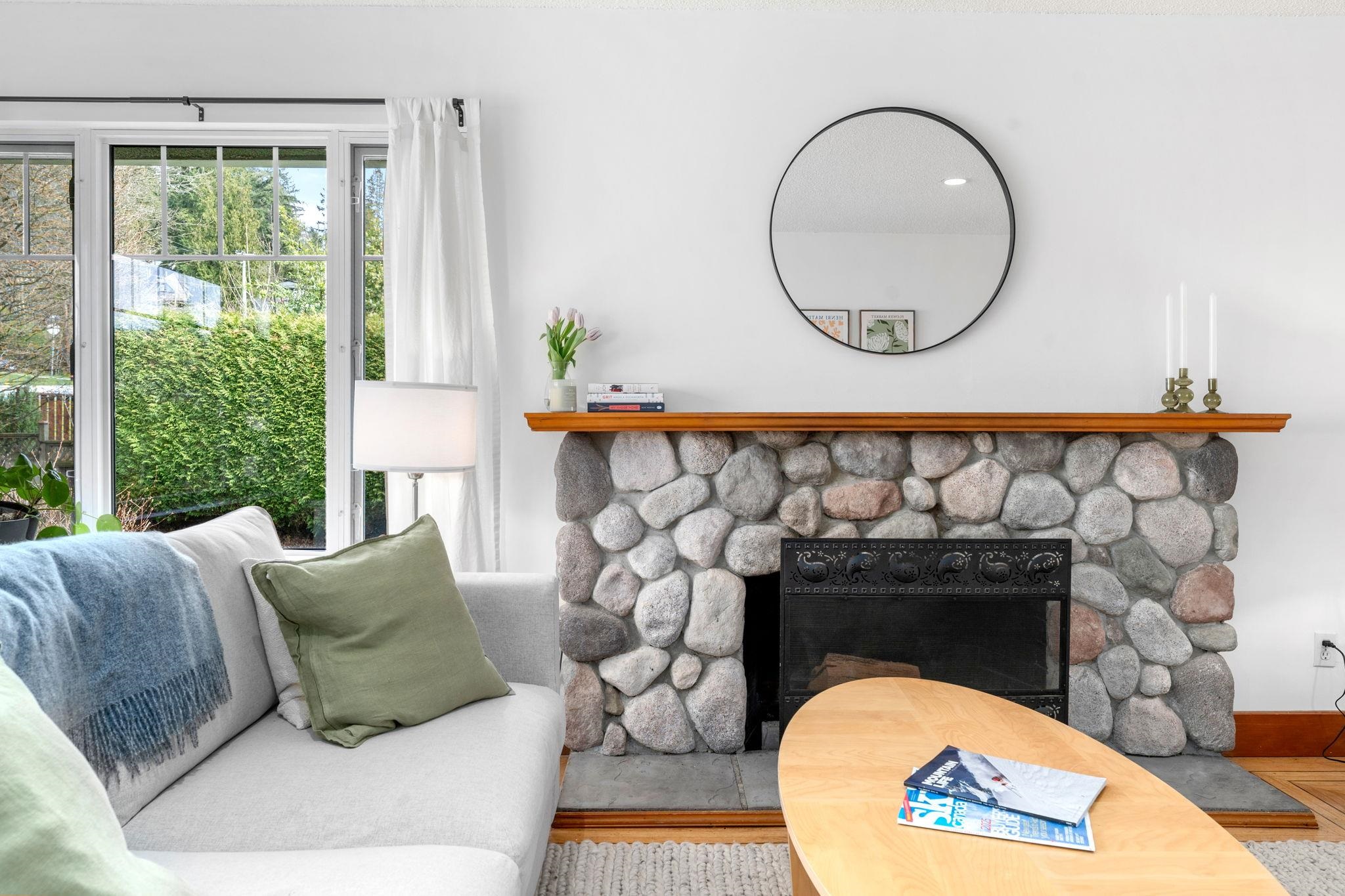 Listing image of 245 E 28TH STREET