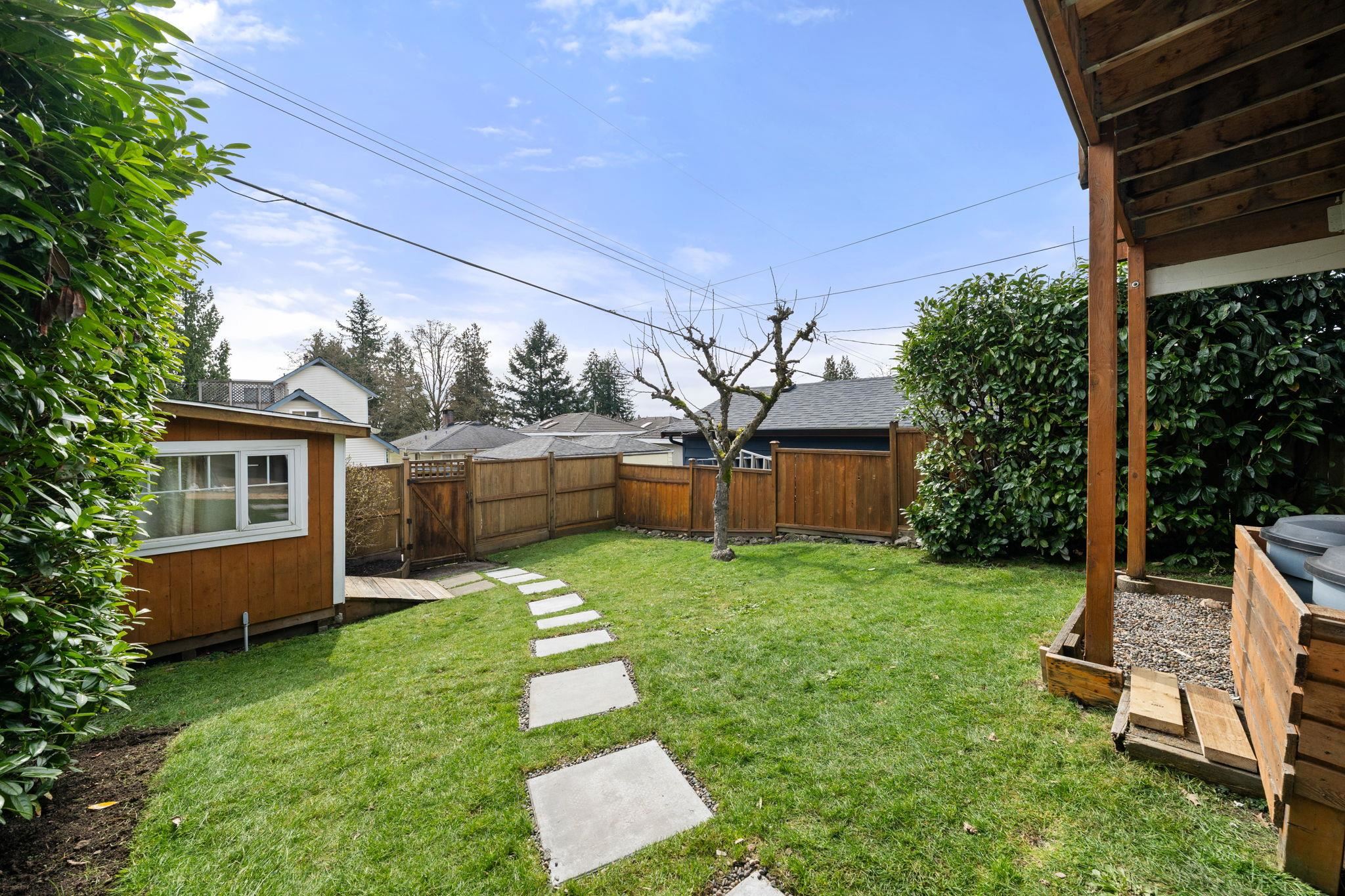 Listing image of 245 E 28TH STREET