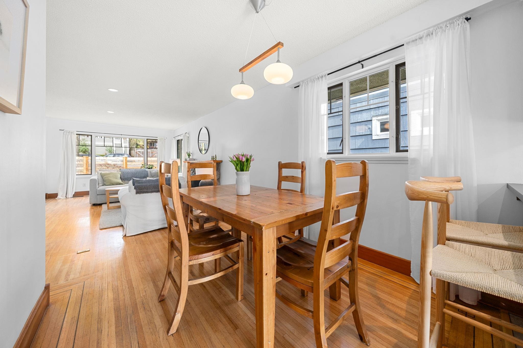 Listing image of 245 E 28TH STREET