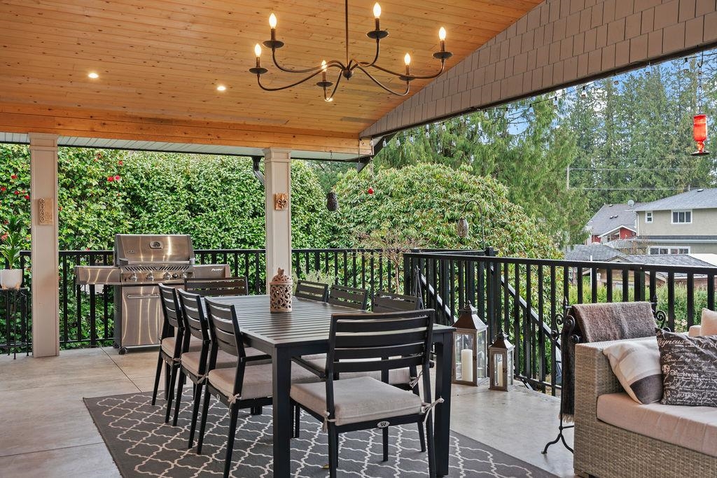 Listing image of 549 W 22ND STREET