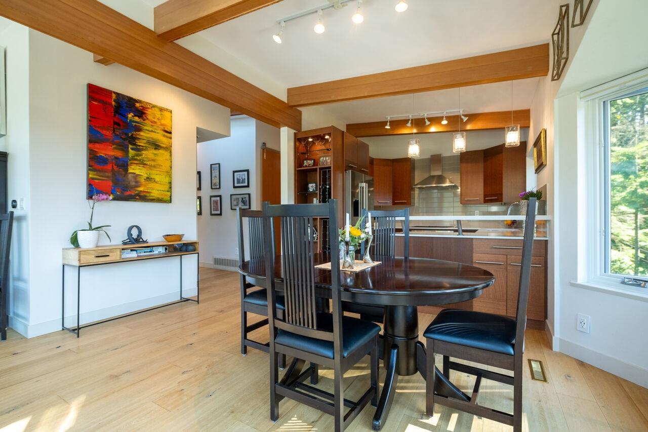 Listing image of 4682 EASTRIDGE ROAD