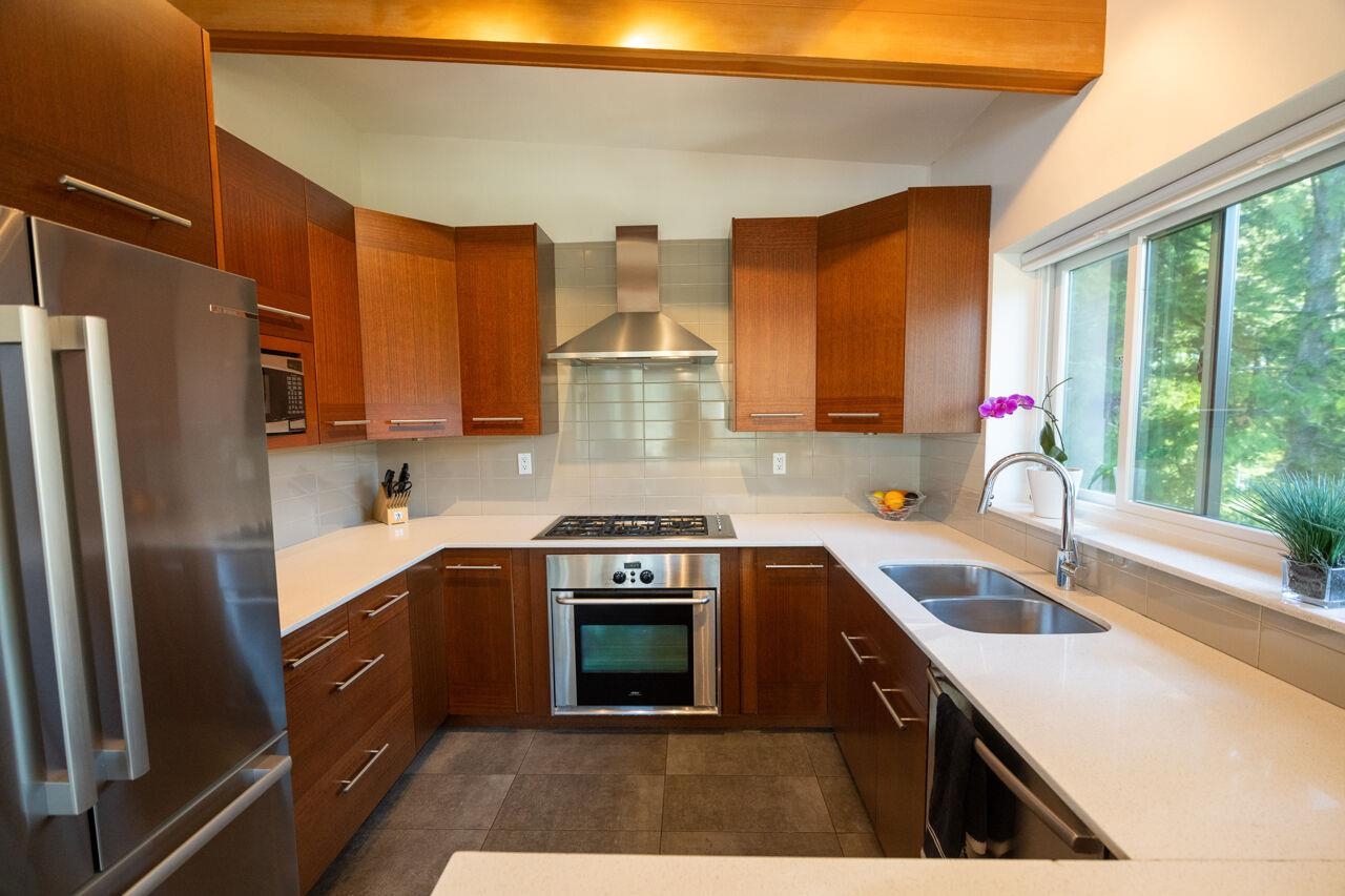 Listing image of 4682 EASTRIDGE ROAD