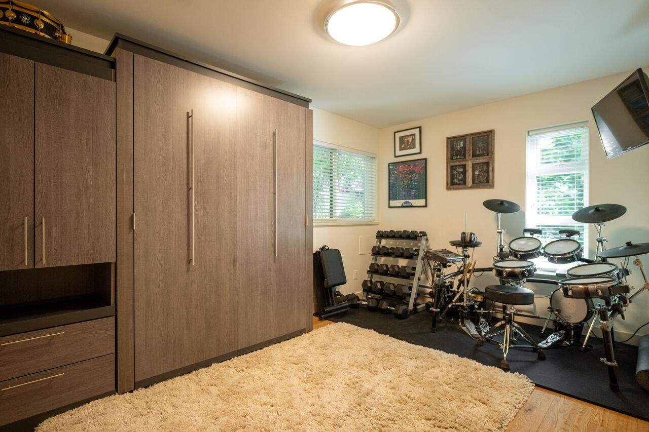 Listing image of 4682 EASTRIDGE ROAD