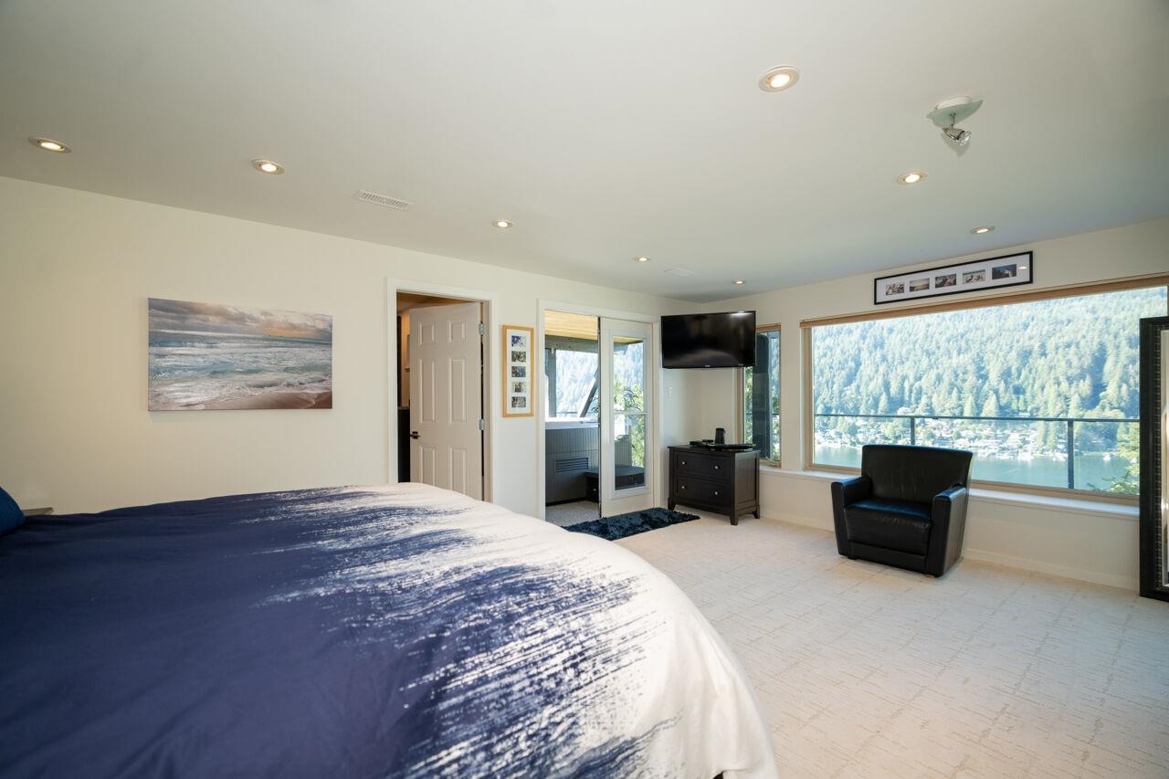 Listing image of 4682 EASTRIDGE ROAD