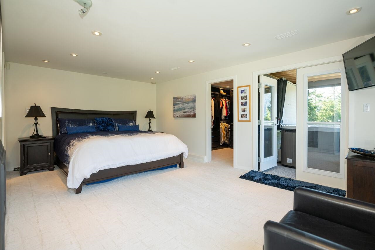 Listing image of 4682 EASTRIDGE ROAD