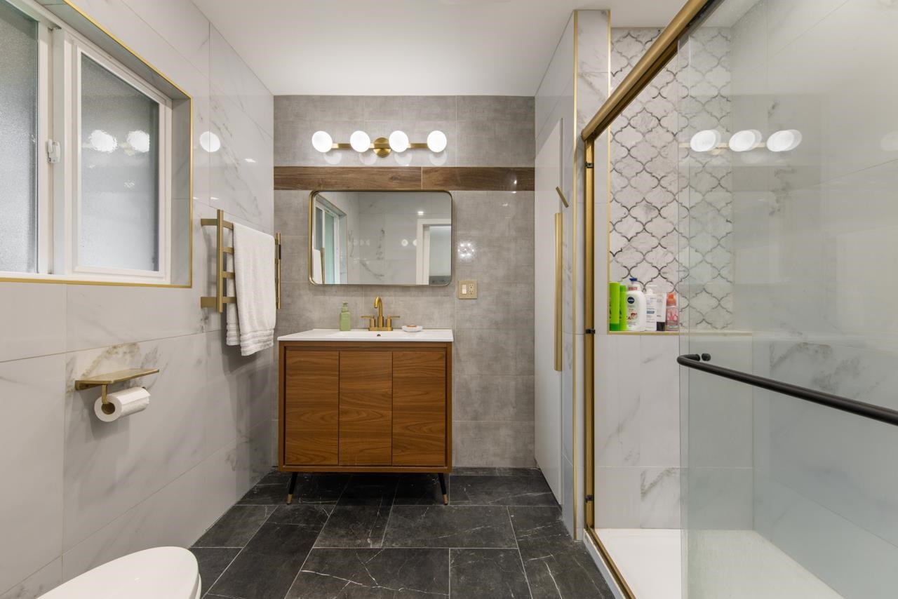 Listing image of 4491 PRIMROSE LANE