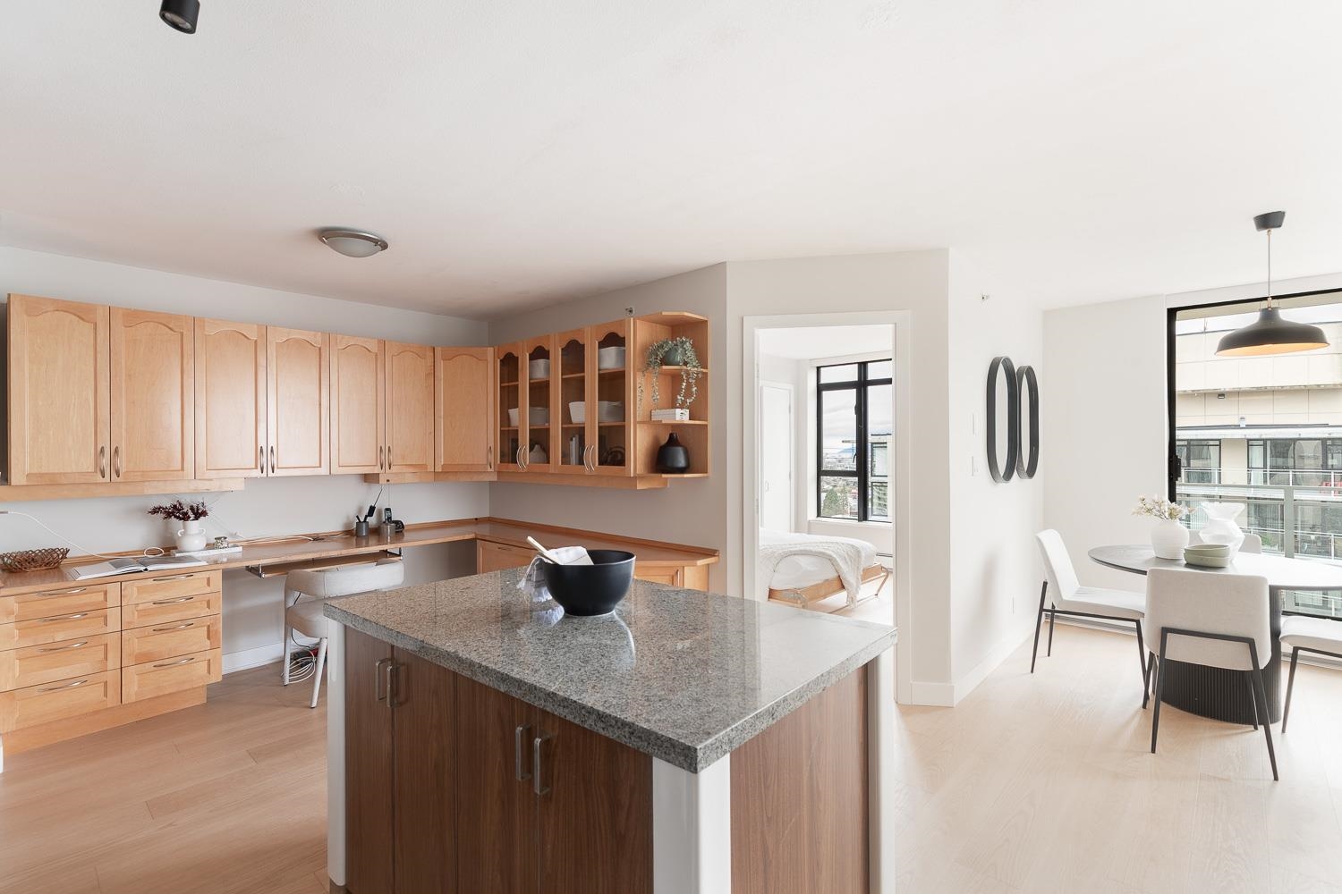 Listing image of 1406 155 W 1ST STREET