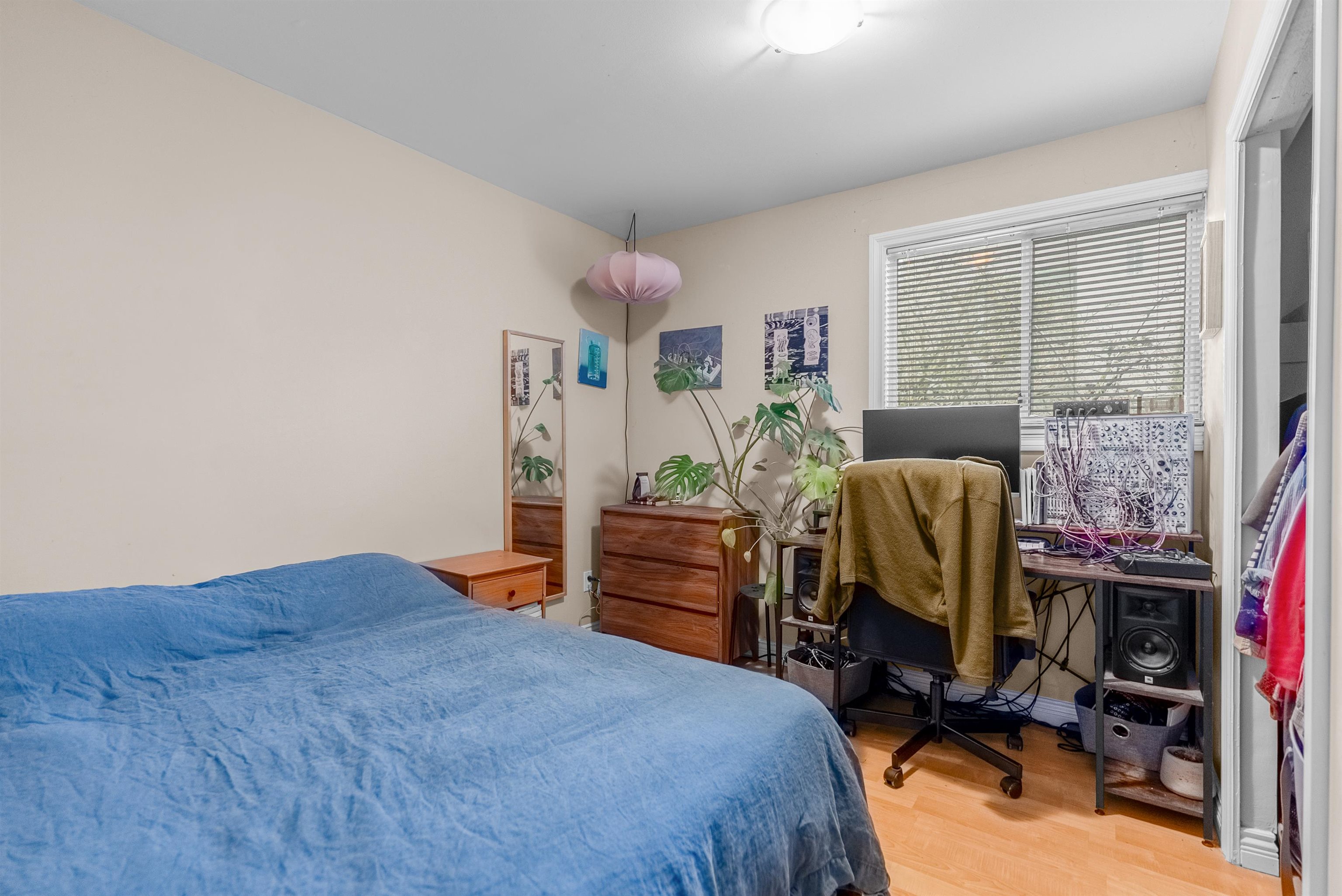 Listing image of 610 SALSBURY DRIVE