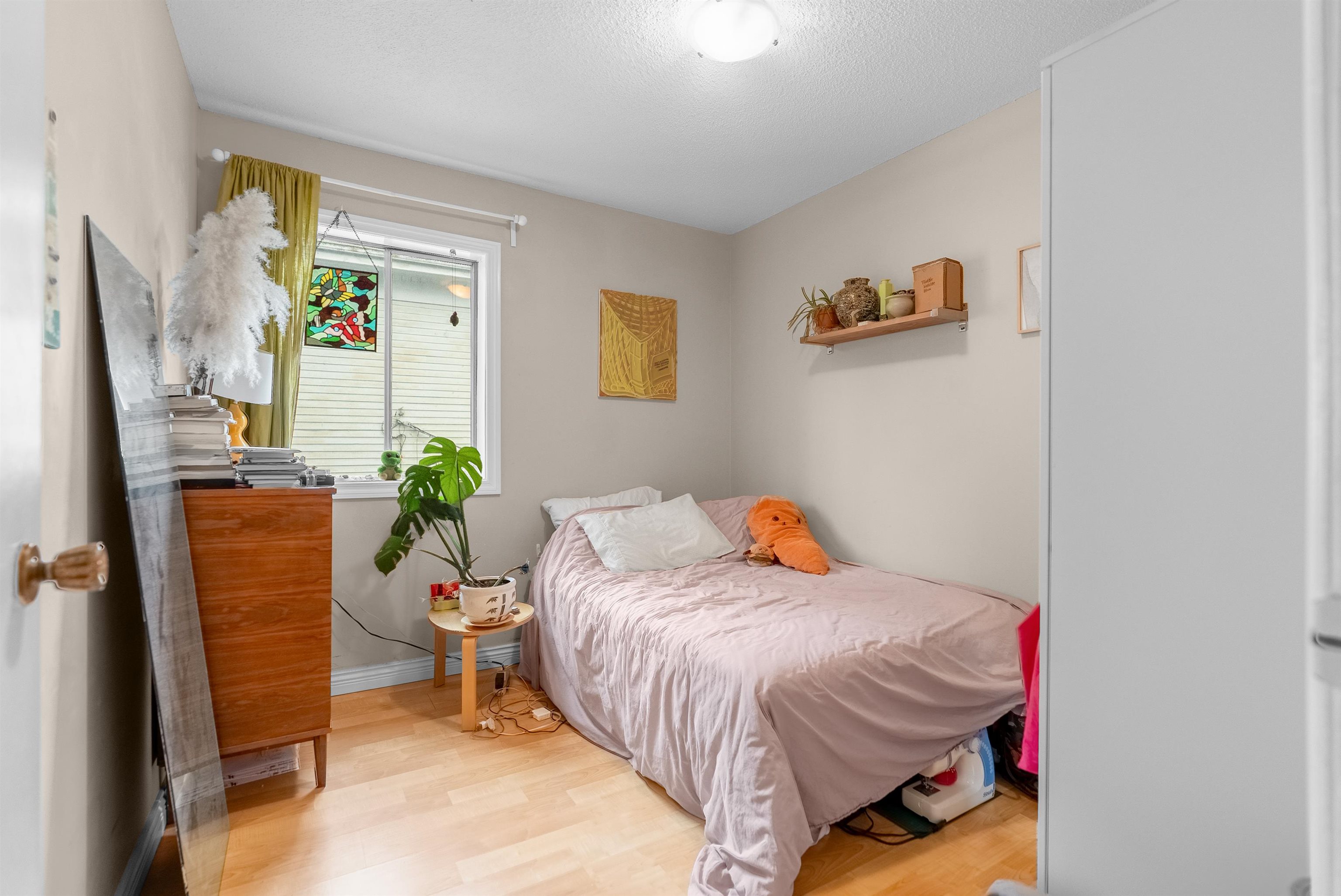 Listing image of 610 SALSBURY DRIVE