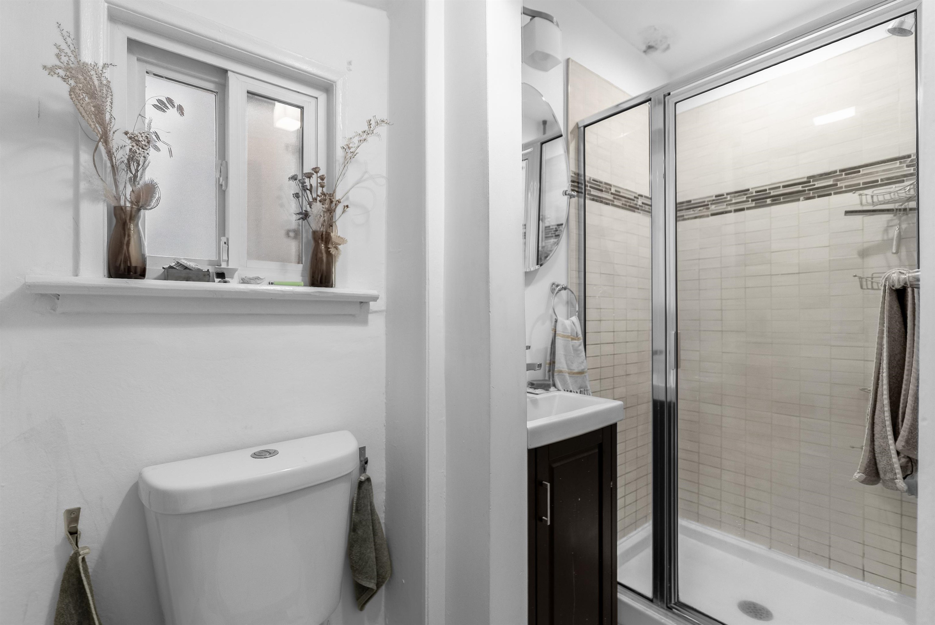 Listing image of 610 SALSBURY DRIVE
