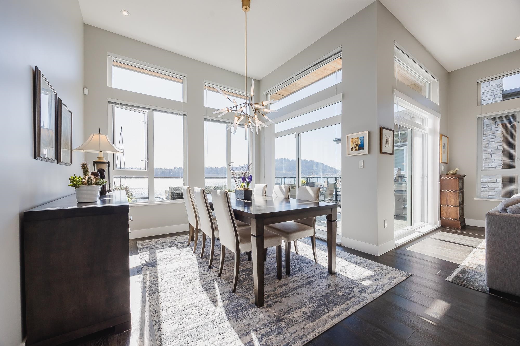 Listing image of 3913 CATES LANDING WAY