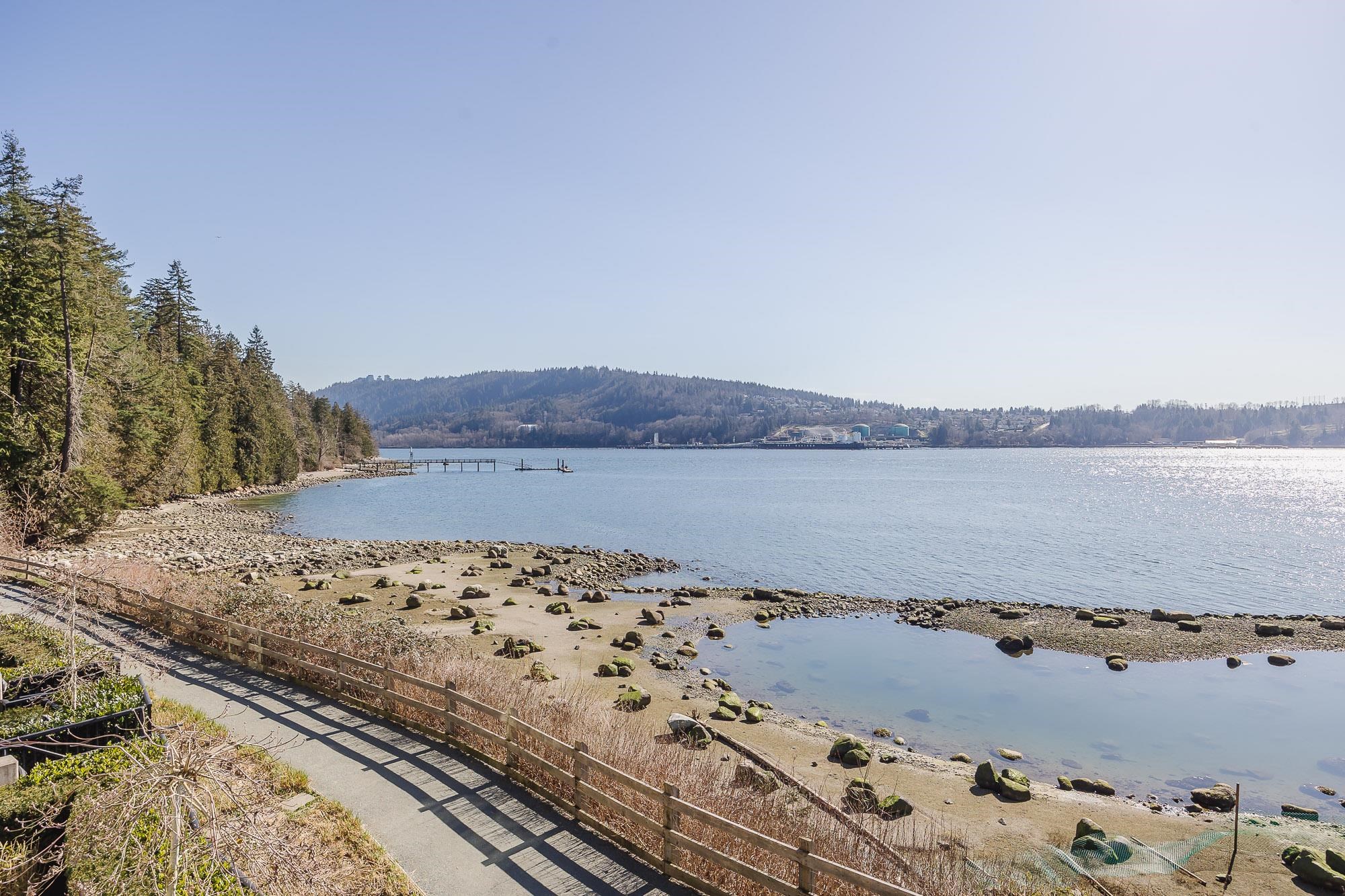Listing image of 3913 CATES LANDING WAY