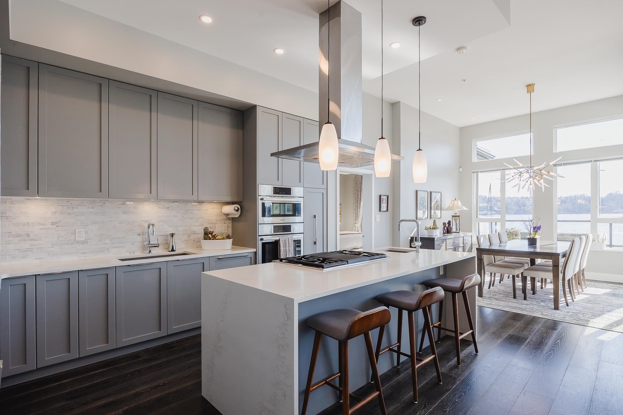 Listing image of 3913 CATES LANDING WAY