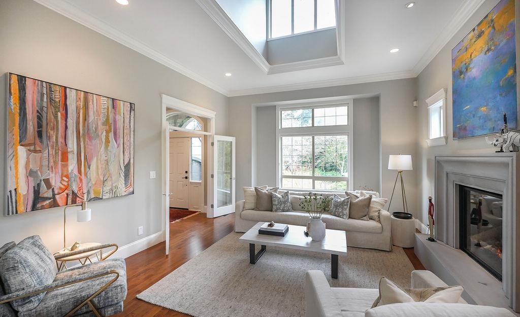 Listing image of 956 BELMONT AVENUE