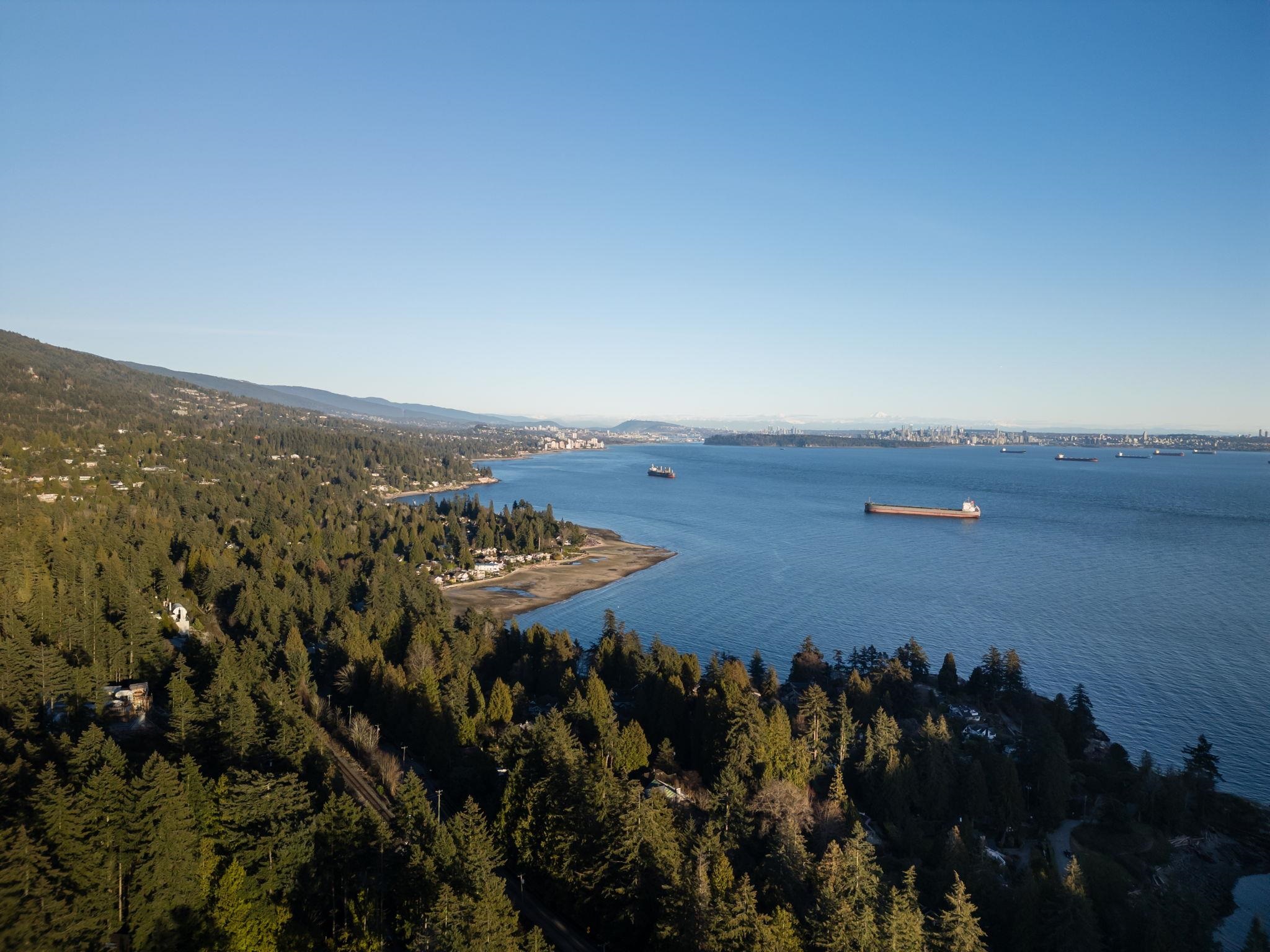 Listing image of 4668 HEADLAND DRIVE