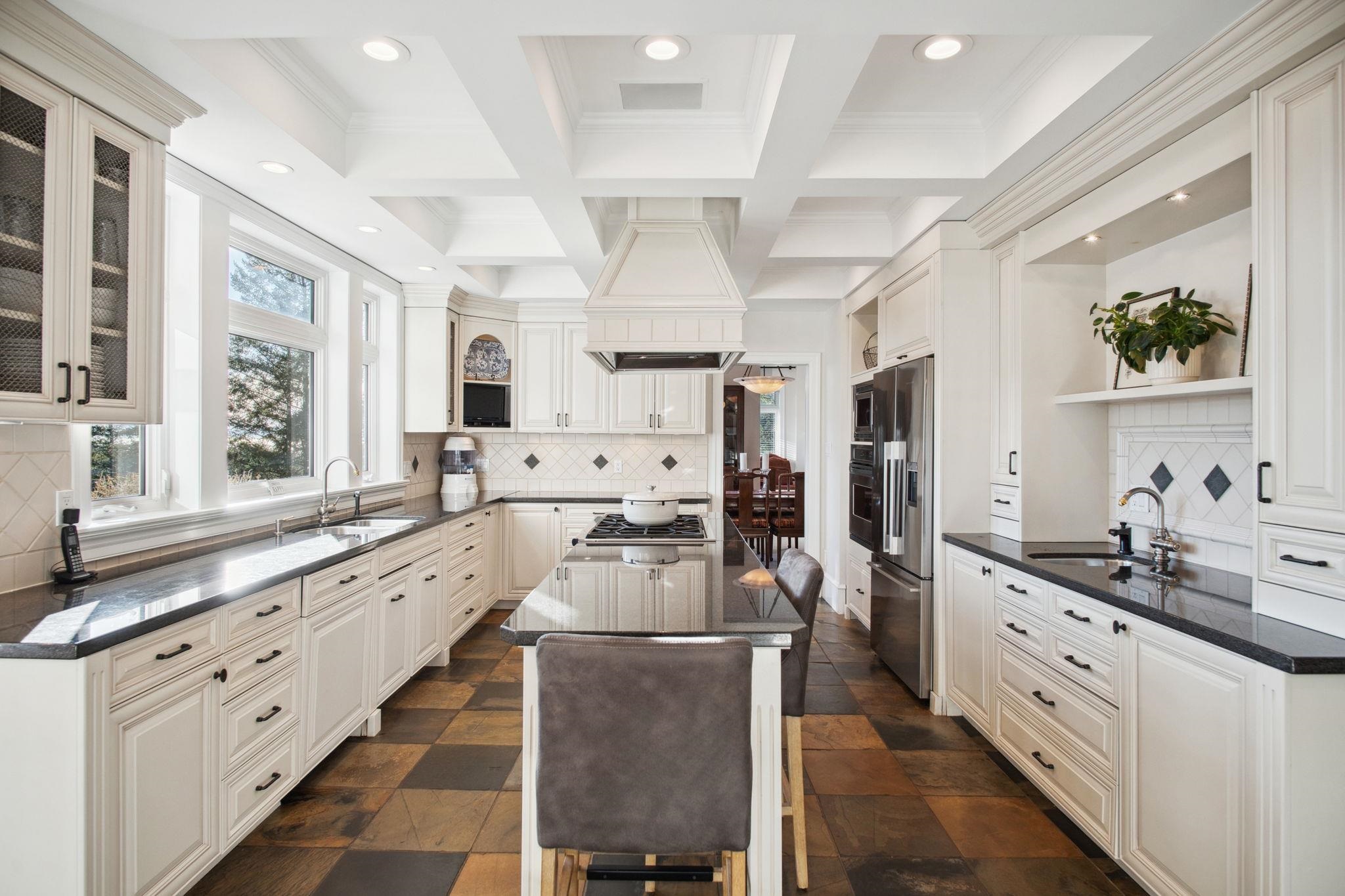 Listing image of 4668 HEADLAND DRIVE