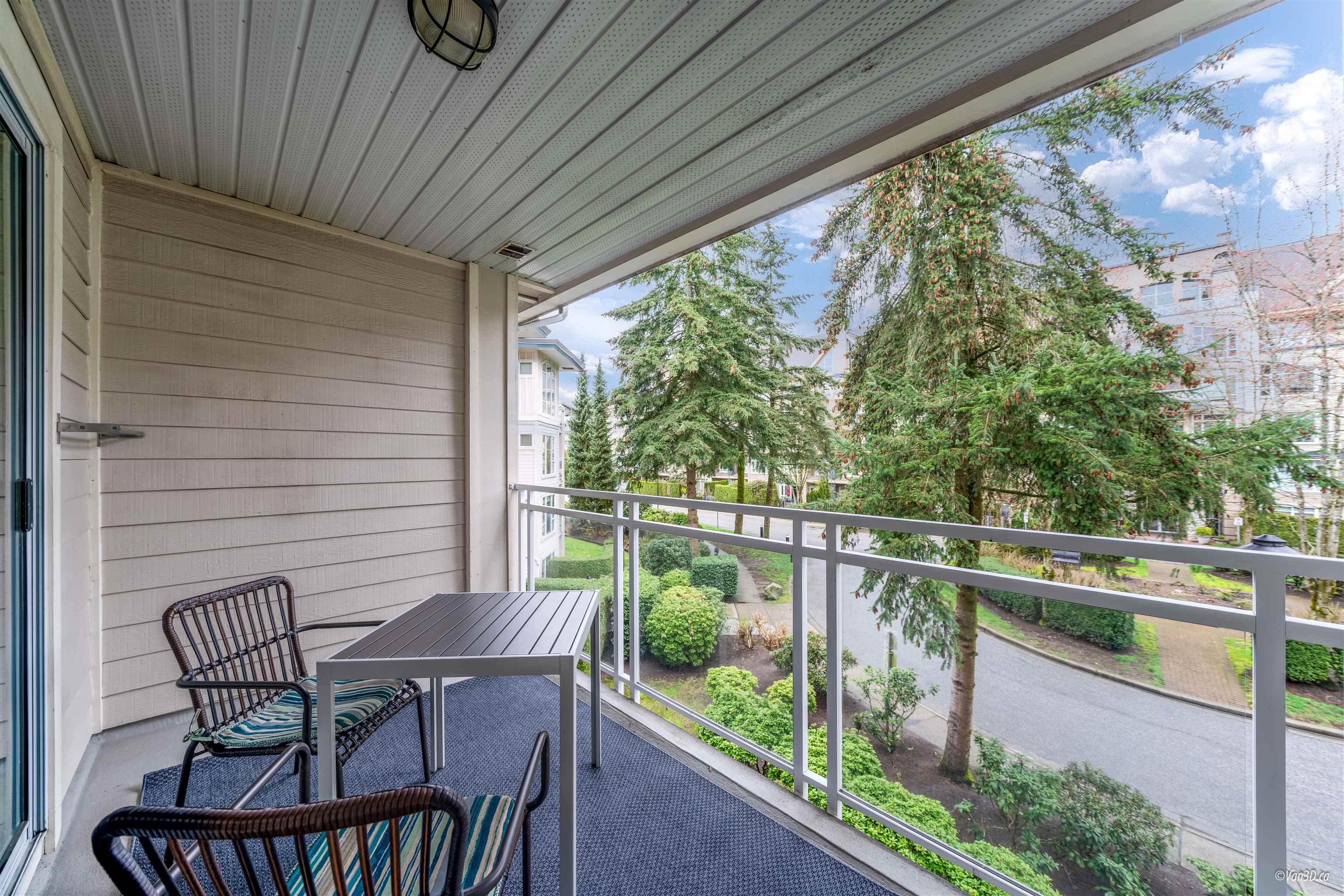 Listing image of 416 3608 DEERCREST DRIVE