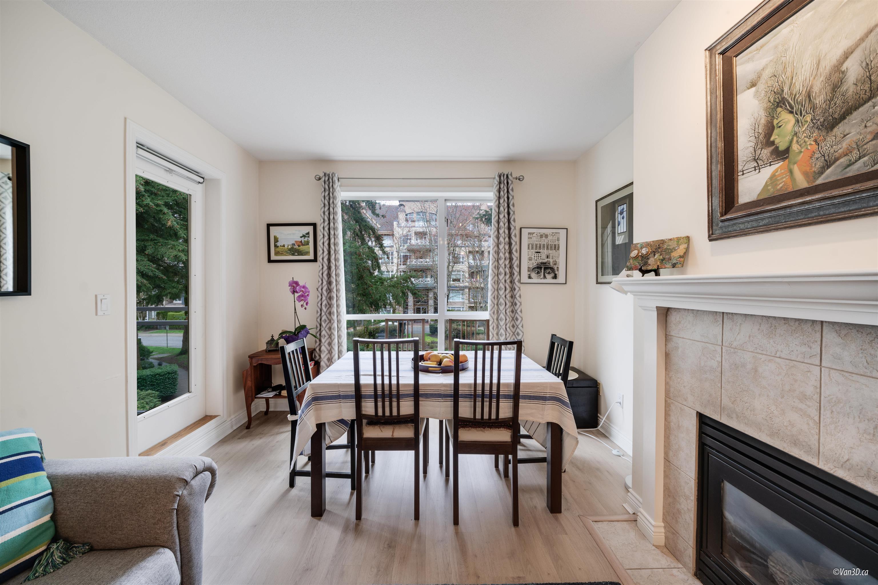 Listing image of 416 3608 DEERCREST DRIVE