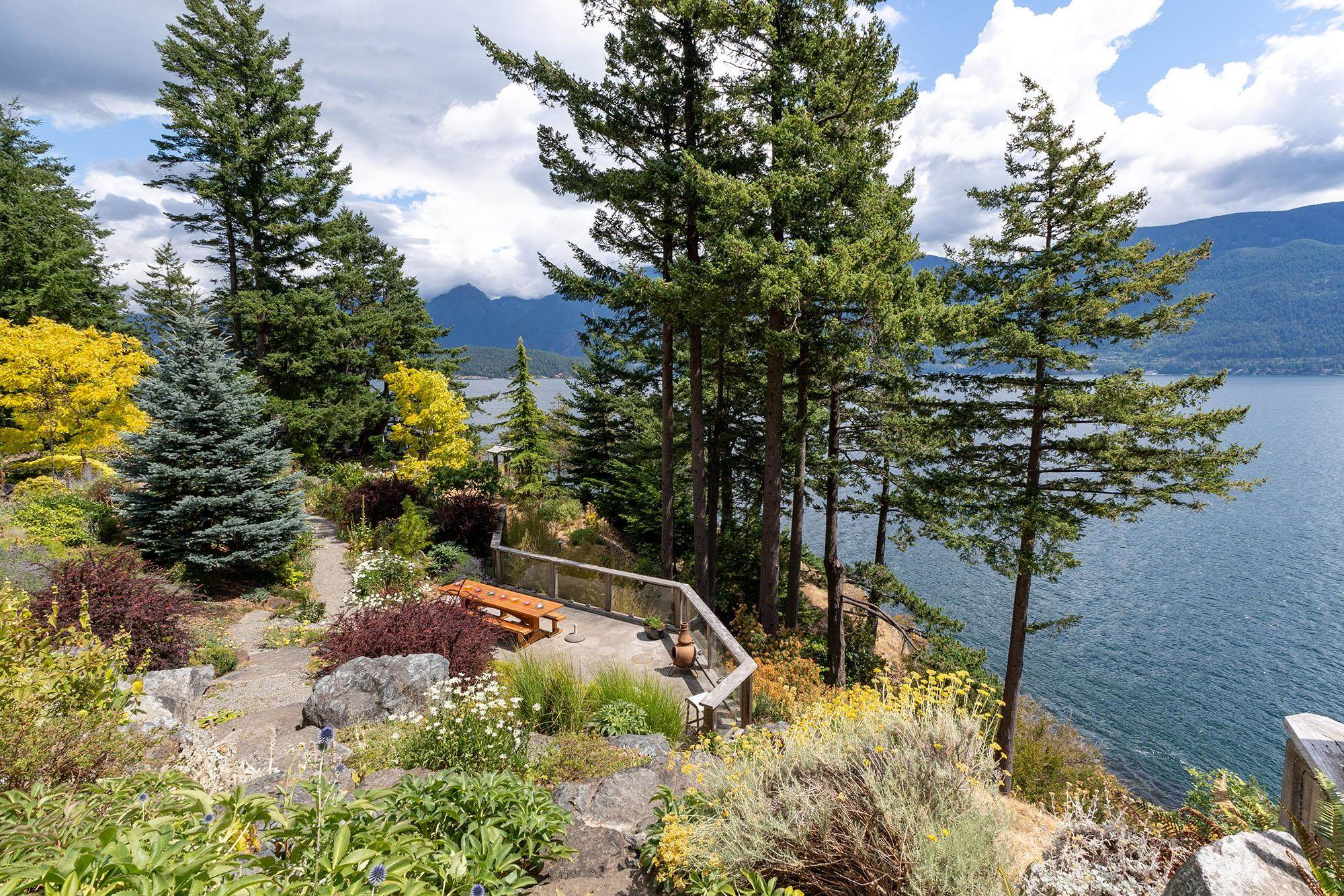Listing image of 1545 EAGLE CLIFF ROAD