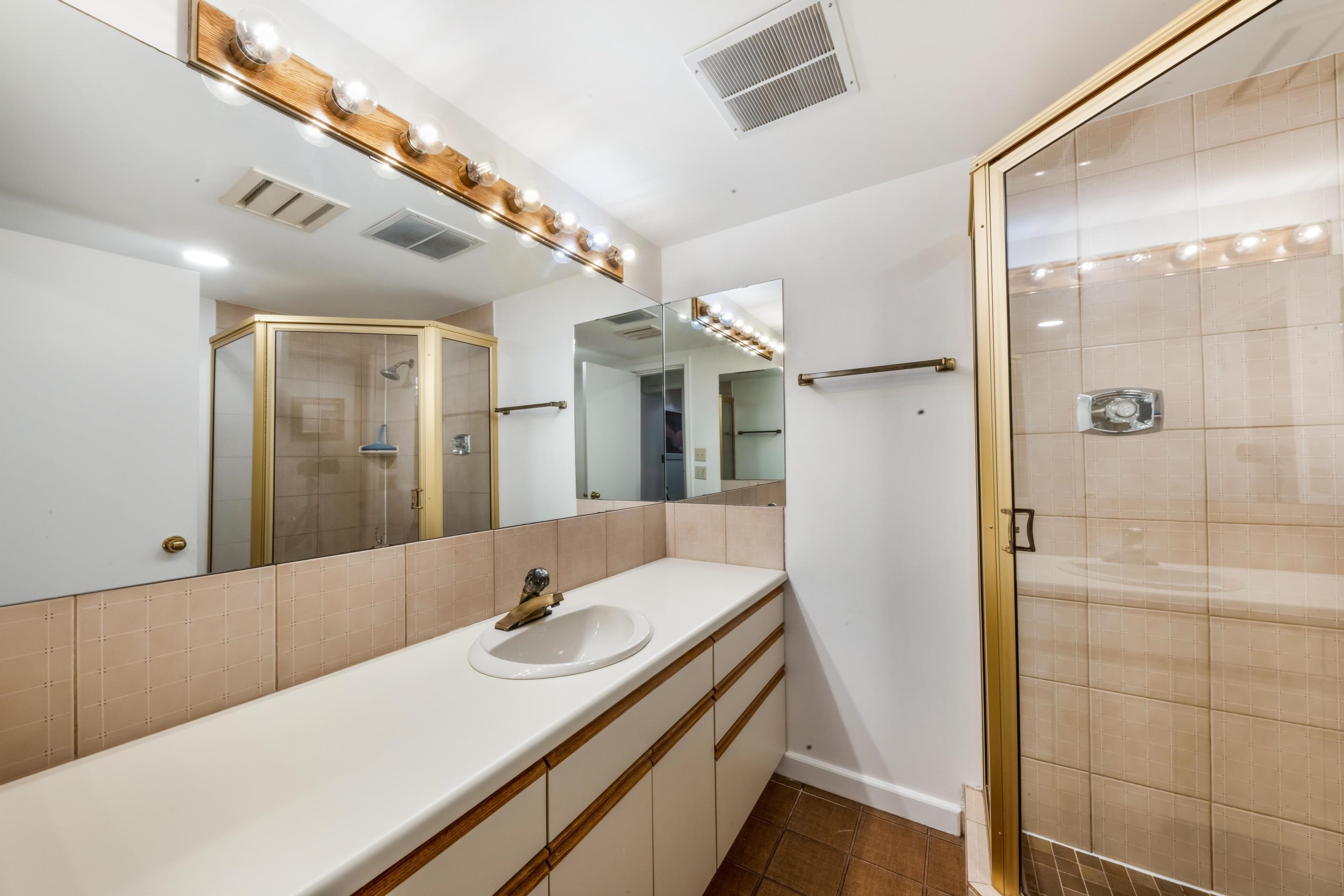 Listing image of 1755 EDGEWATER LANE