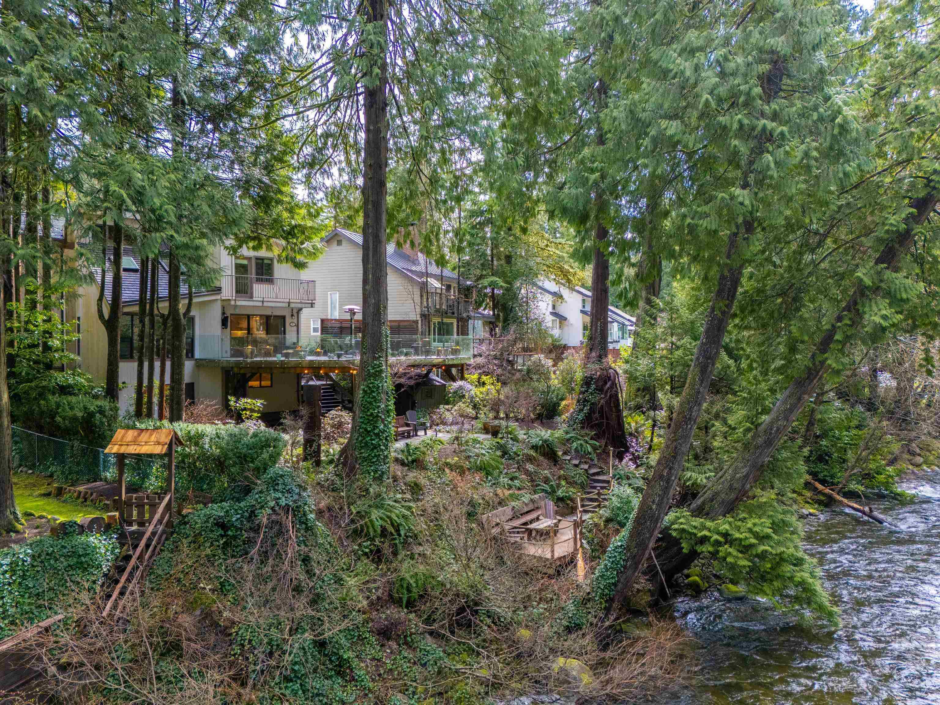 Listing image of 1755 EDGEWATER LANE