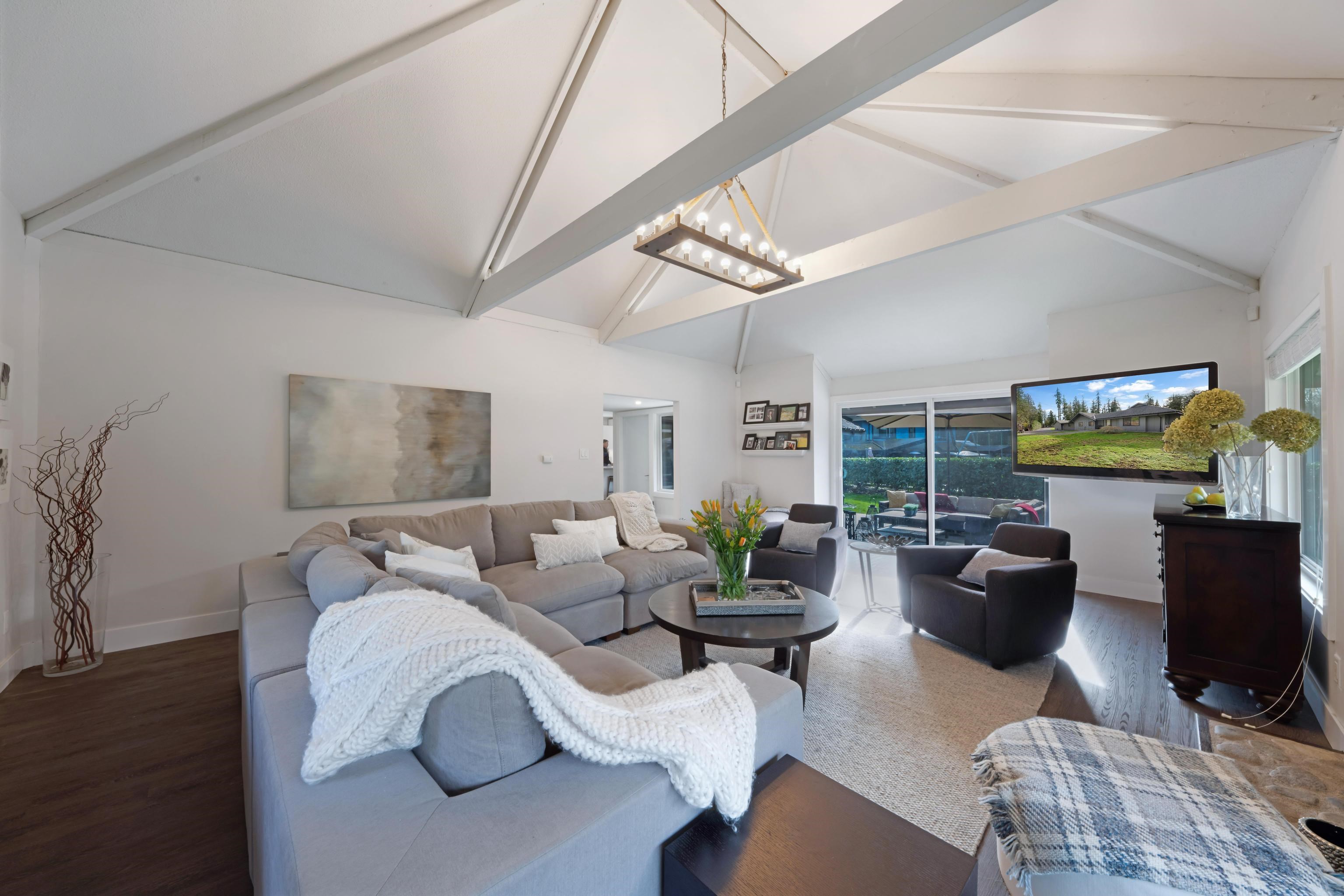 Listing image of 799 GRANTHAM PLACE