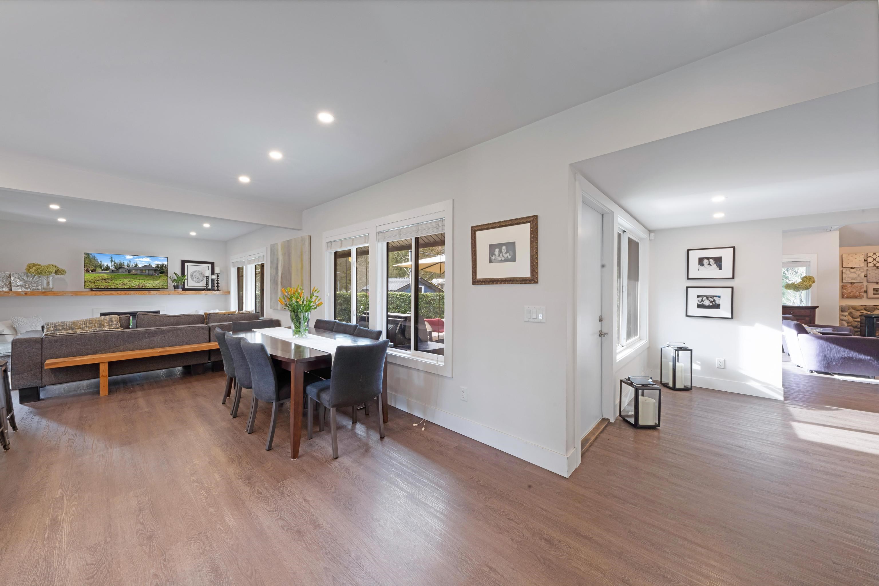 Listing image of 799 GRANTHAM PLACE