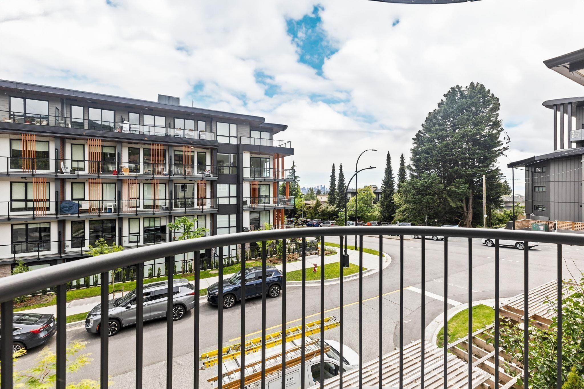 Listing image of 106 E 26TH STREET
