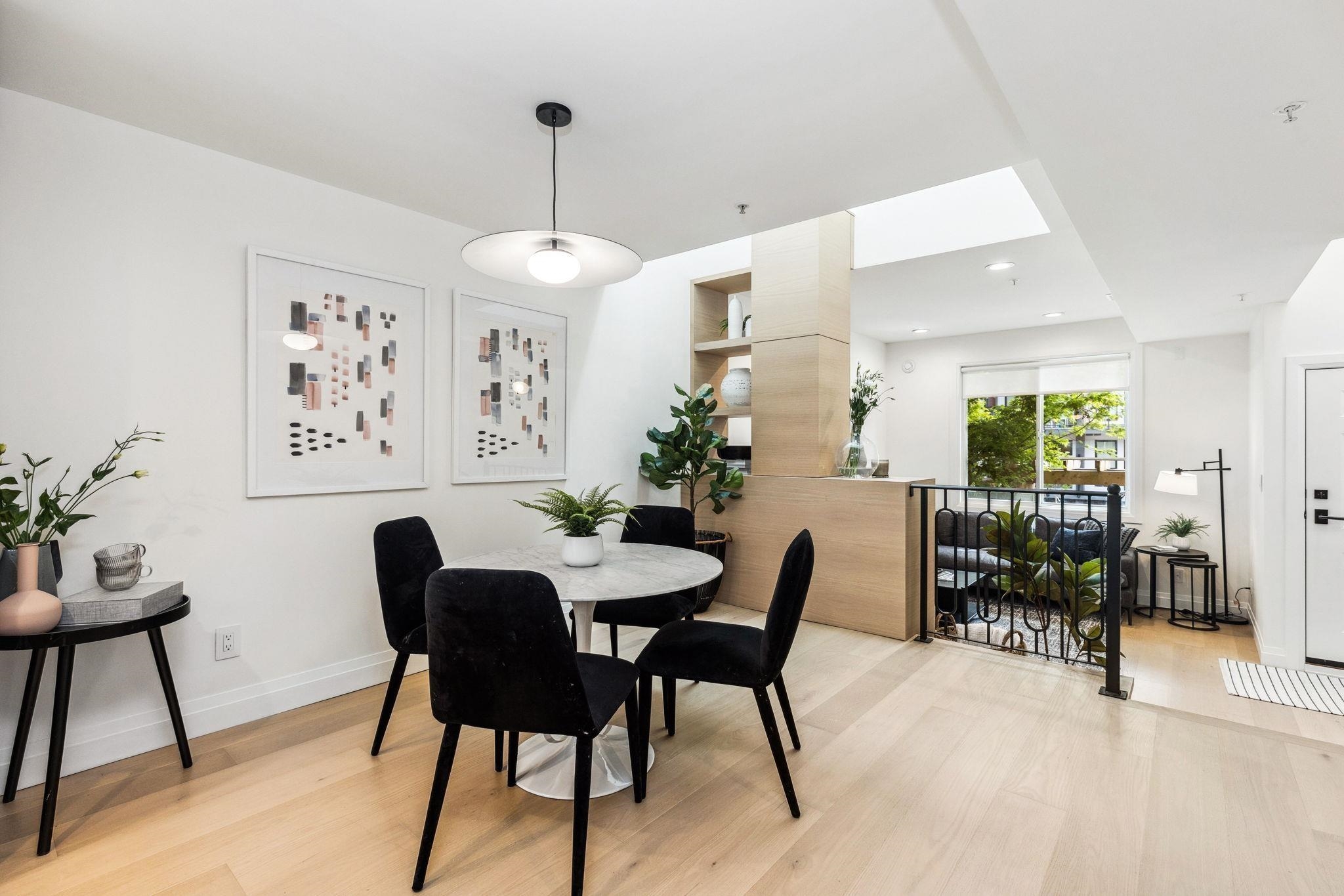 Listing image of 106 E 26TH STREET
