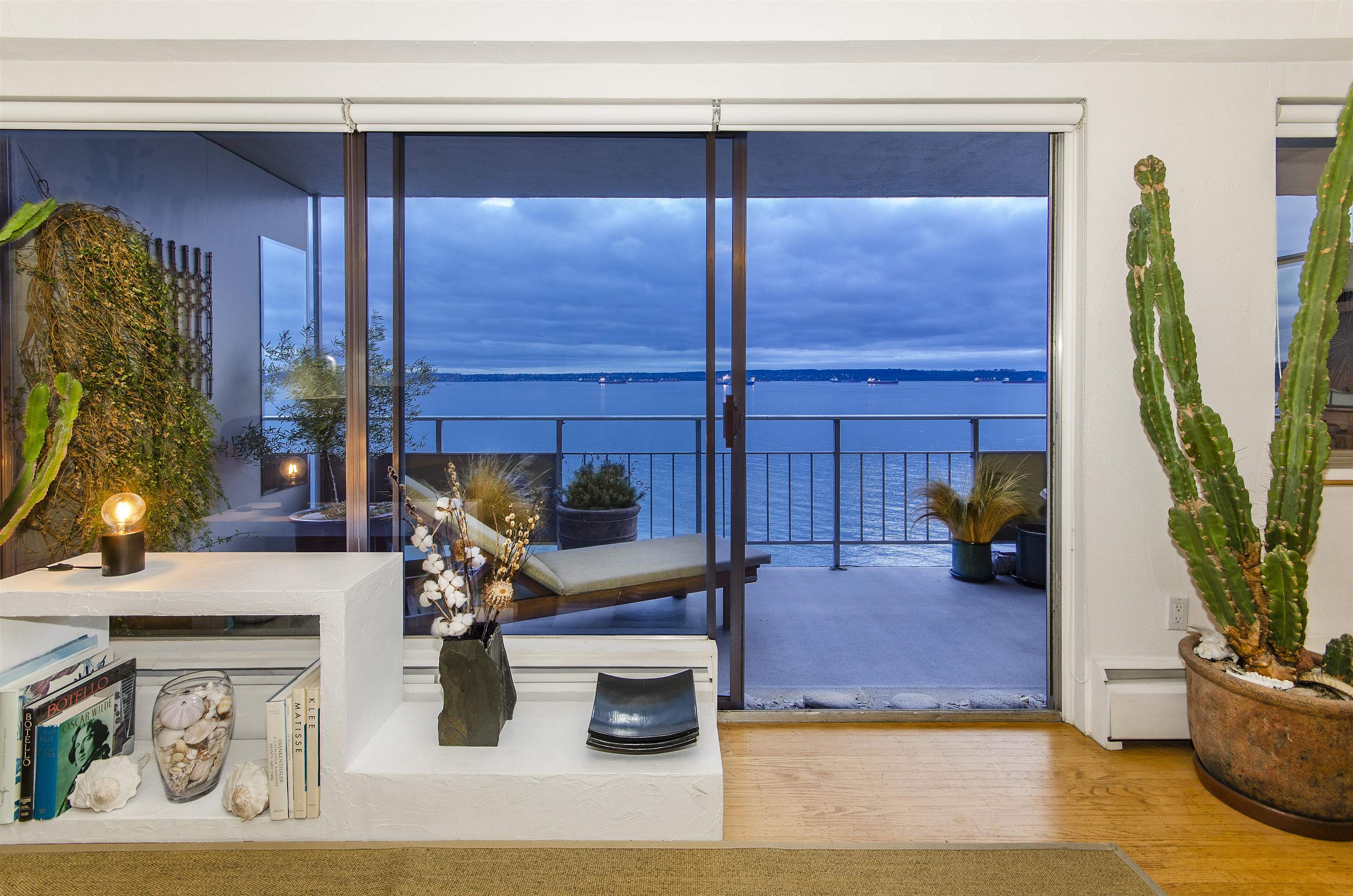 Listing image of 1102 150 24TH STREET