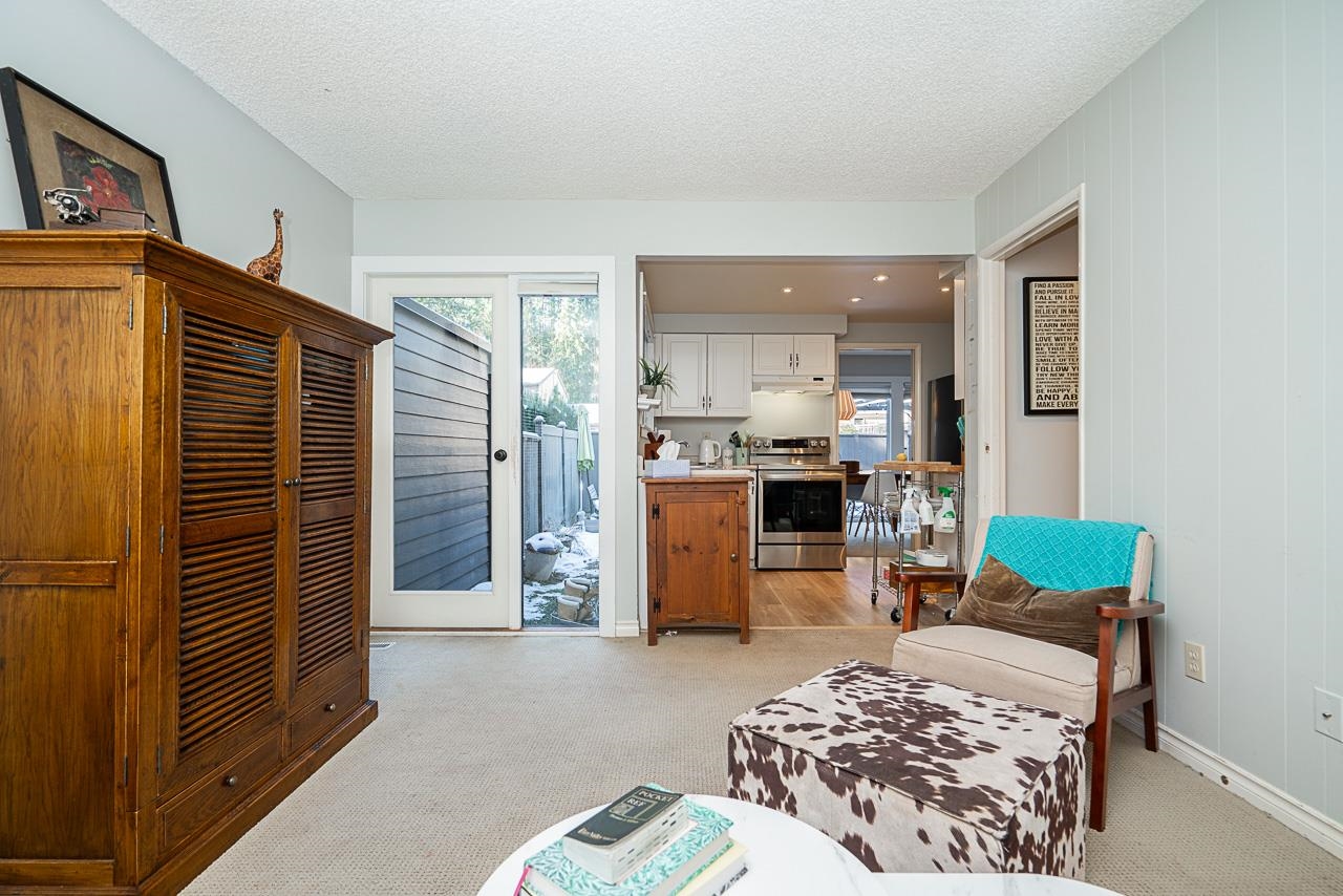 Listing image of 1041 HERITAGE BOULEVARD