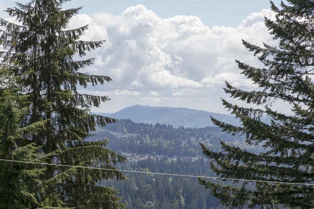 Listing image of 556 BALLANTREE ROAD