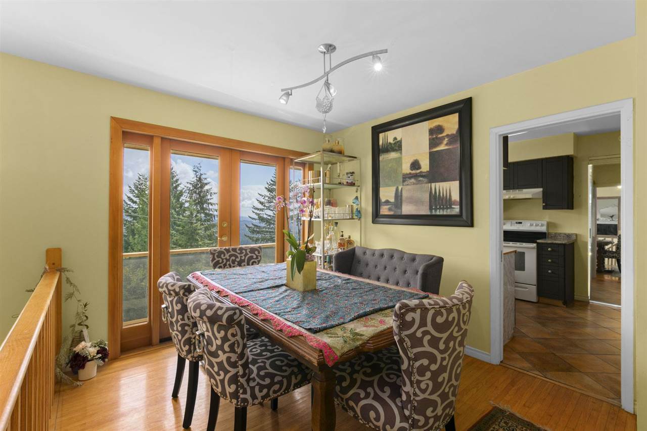 Listing image of 556 BALLANTREE ROAD
