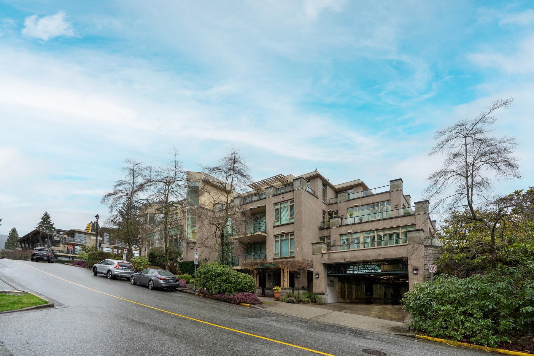 Listing image of 205 1896 MARINE DRIVE
