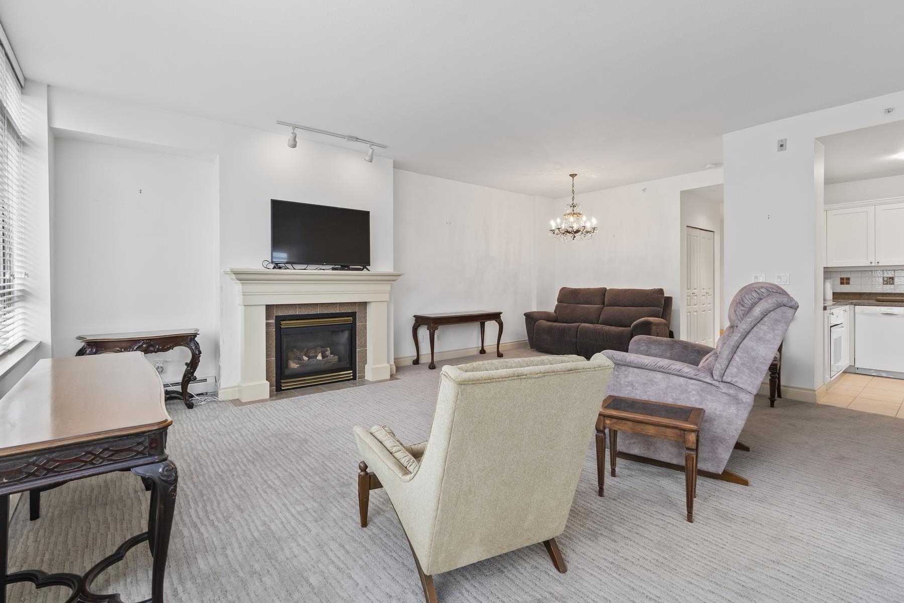 Listing image of 205 1896 MARINE DRIVE